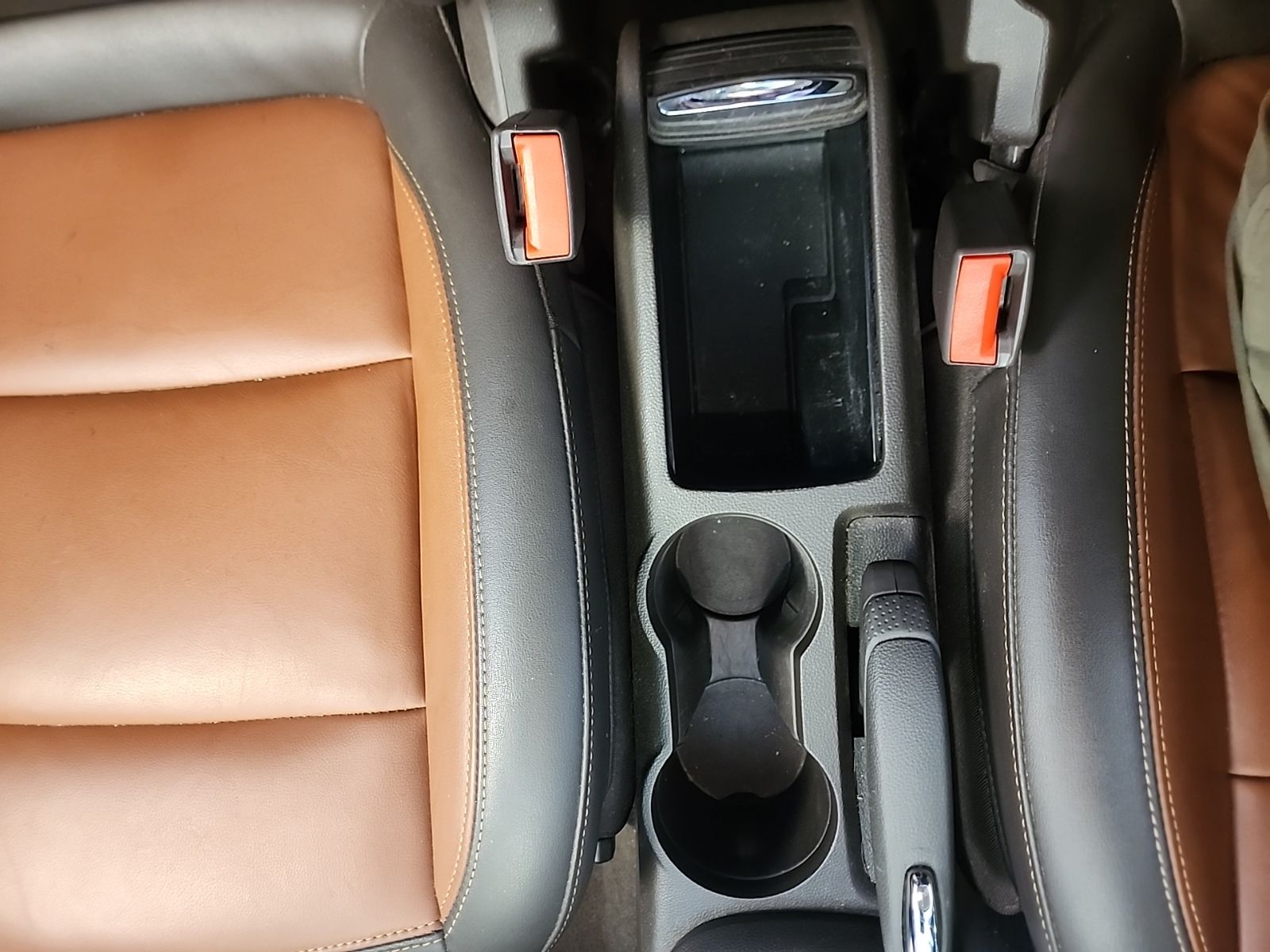 Used 2016 White Pearl Metallic Buick Premium image 28