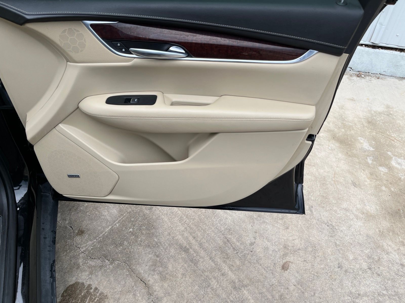 Used Car 2017 Cadillac Xt5  Premium Luxury For Sale Under $15,000 In Austin, Texas