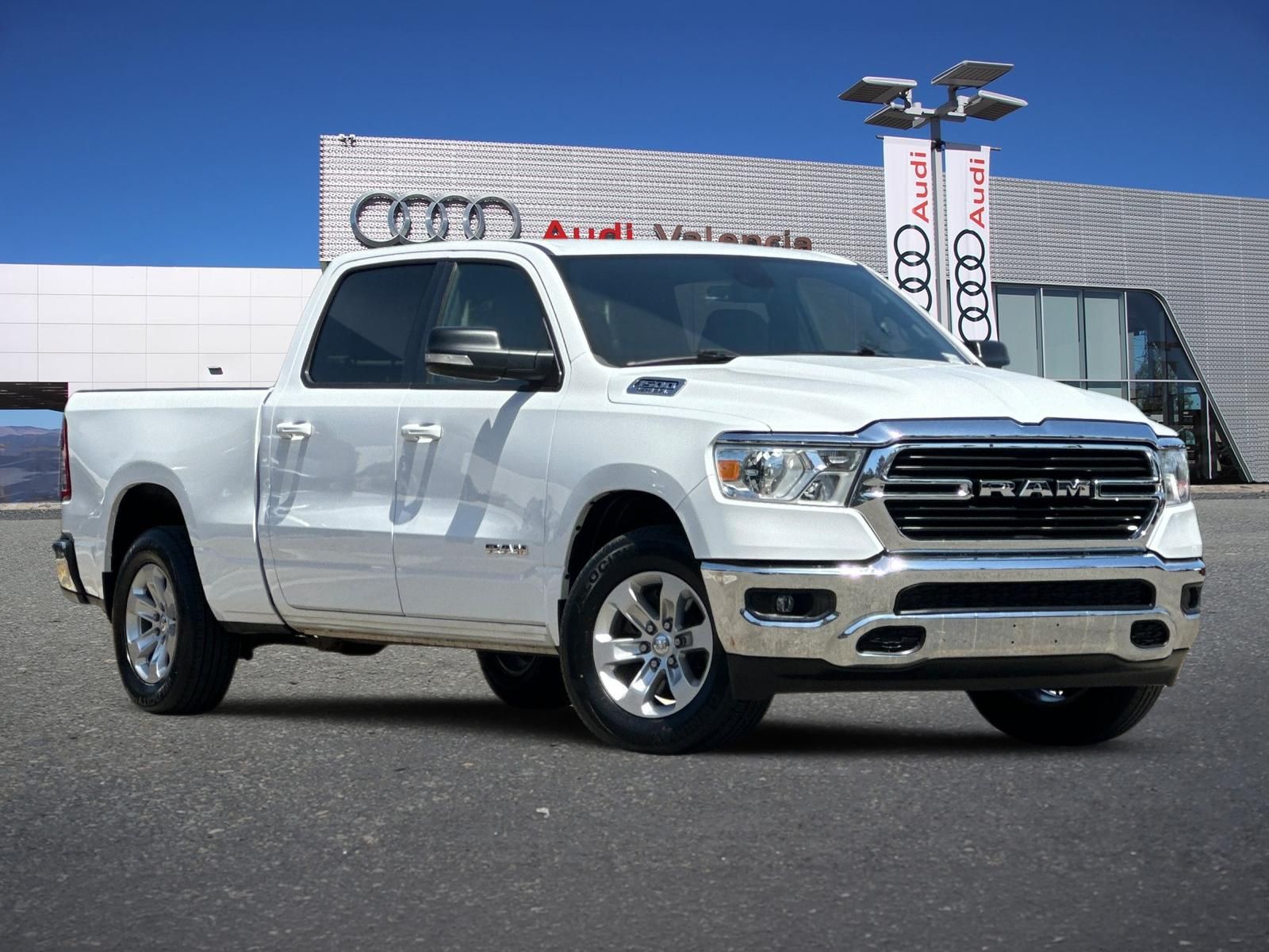 Bright White Clearcoat 2021 RAM 1500 Pickup Truck Four-Wheel Drive 8-Speed Automatic