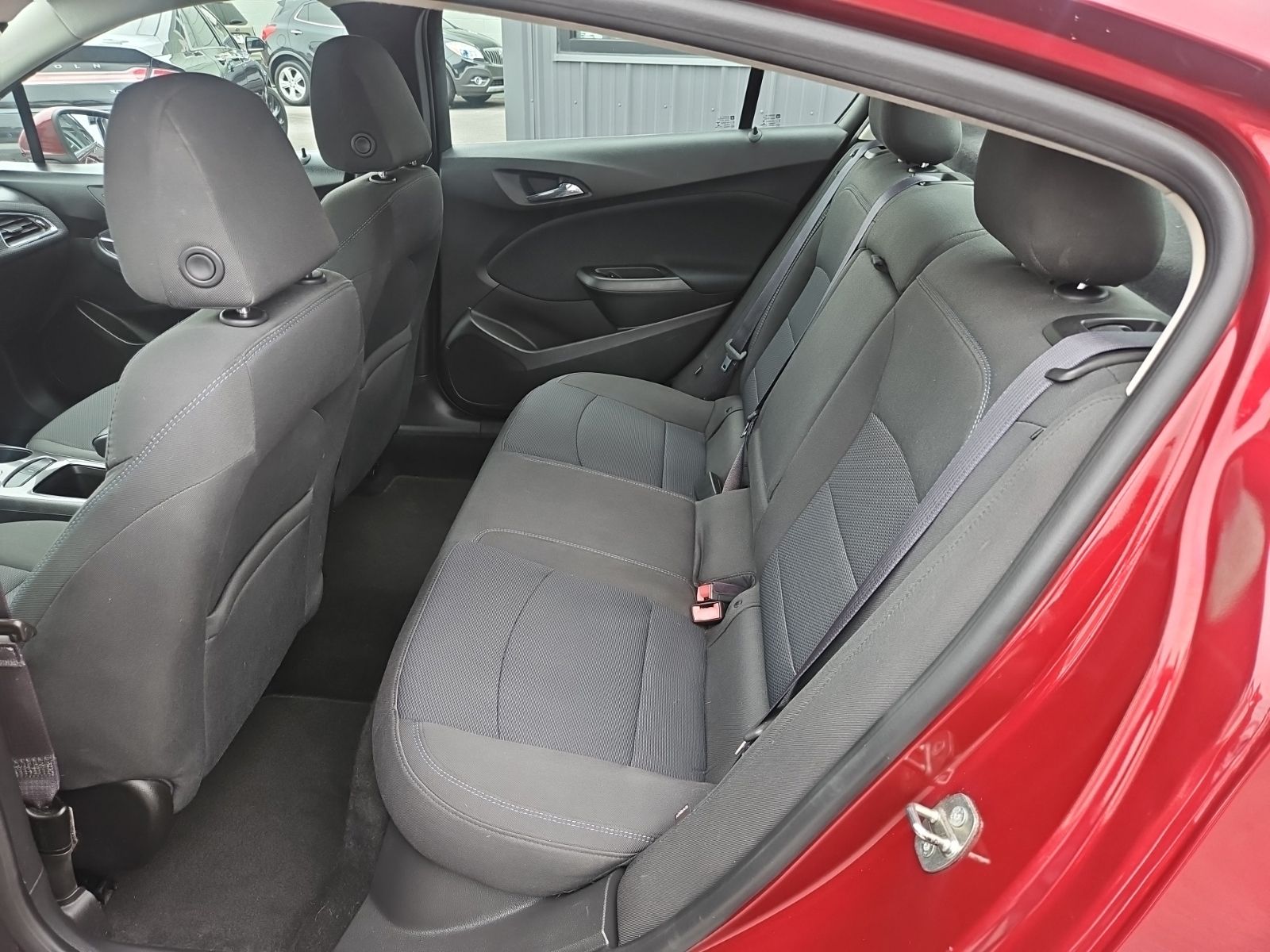 2016 Chevrolet Cruze LT - Photo 14