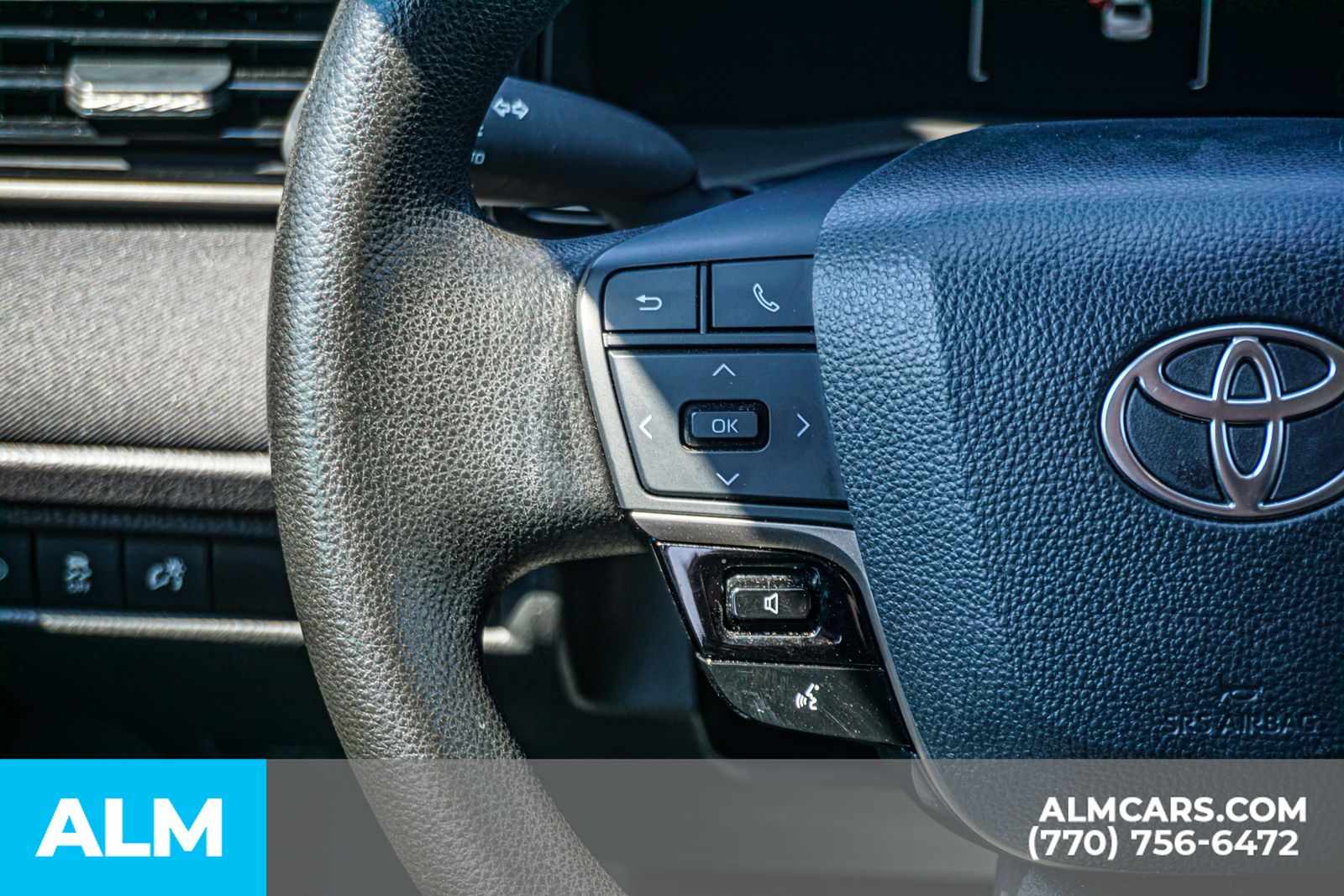 Used 2025 Silver Toyota LE image 30