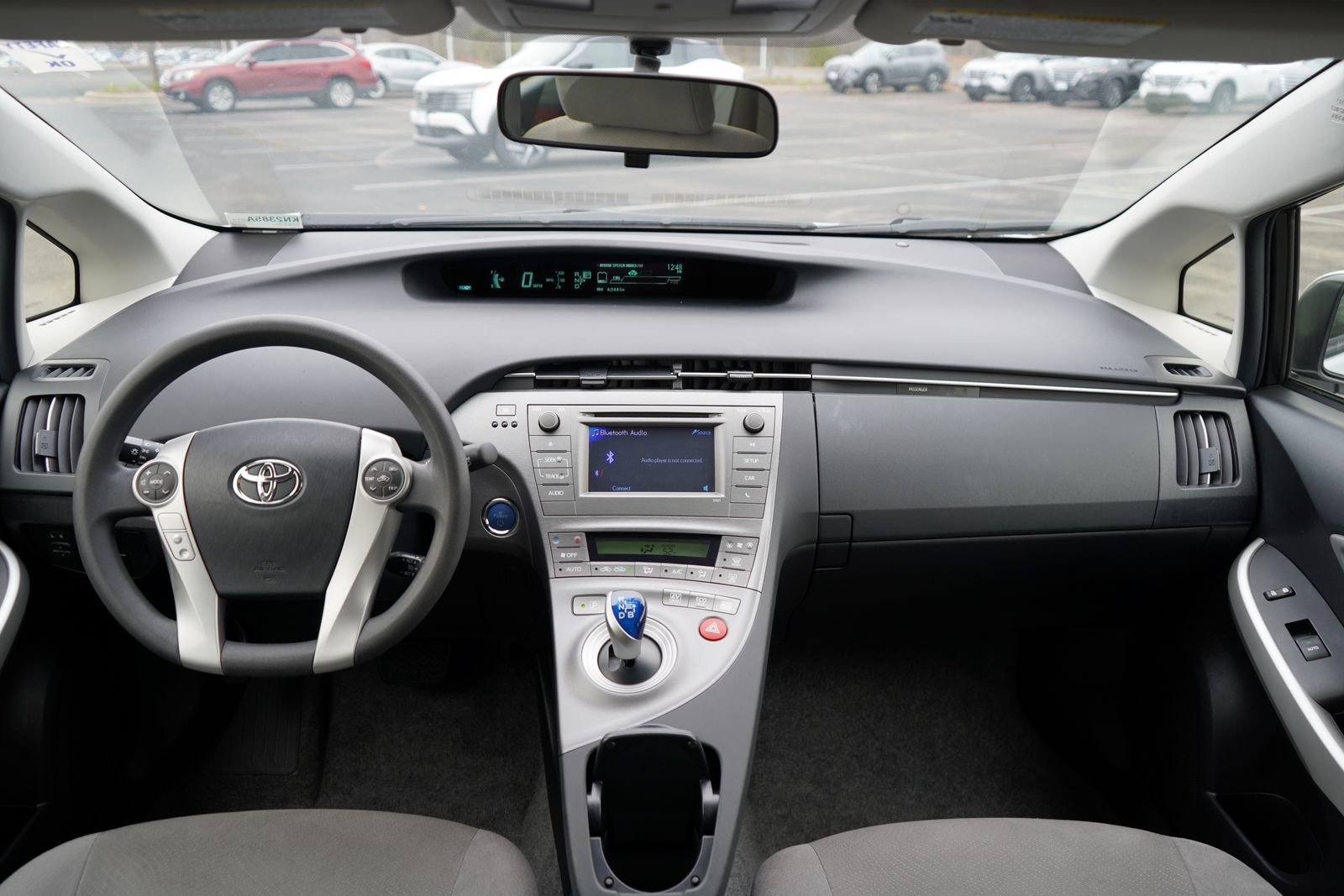 2015 Toyota Prius Four 11