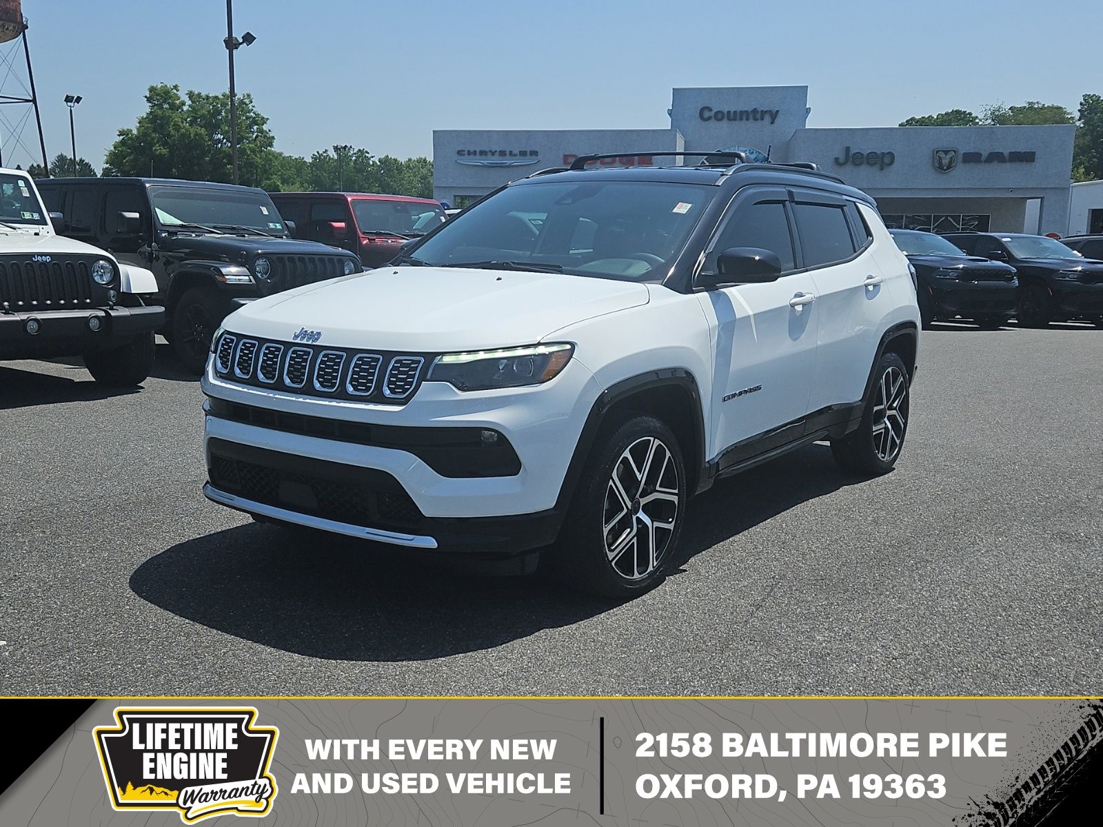 Bright White Clearcoat 2025 Jeep Compass SUV / Crossover Four-Wheel Drive 8-Speed Automatic