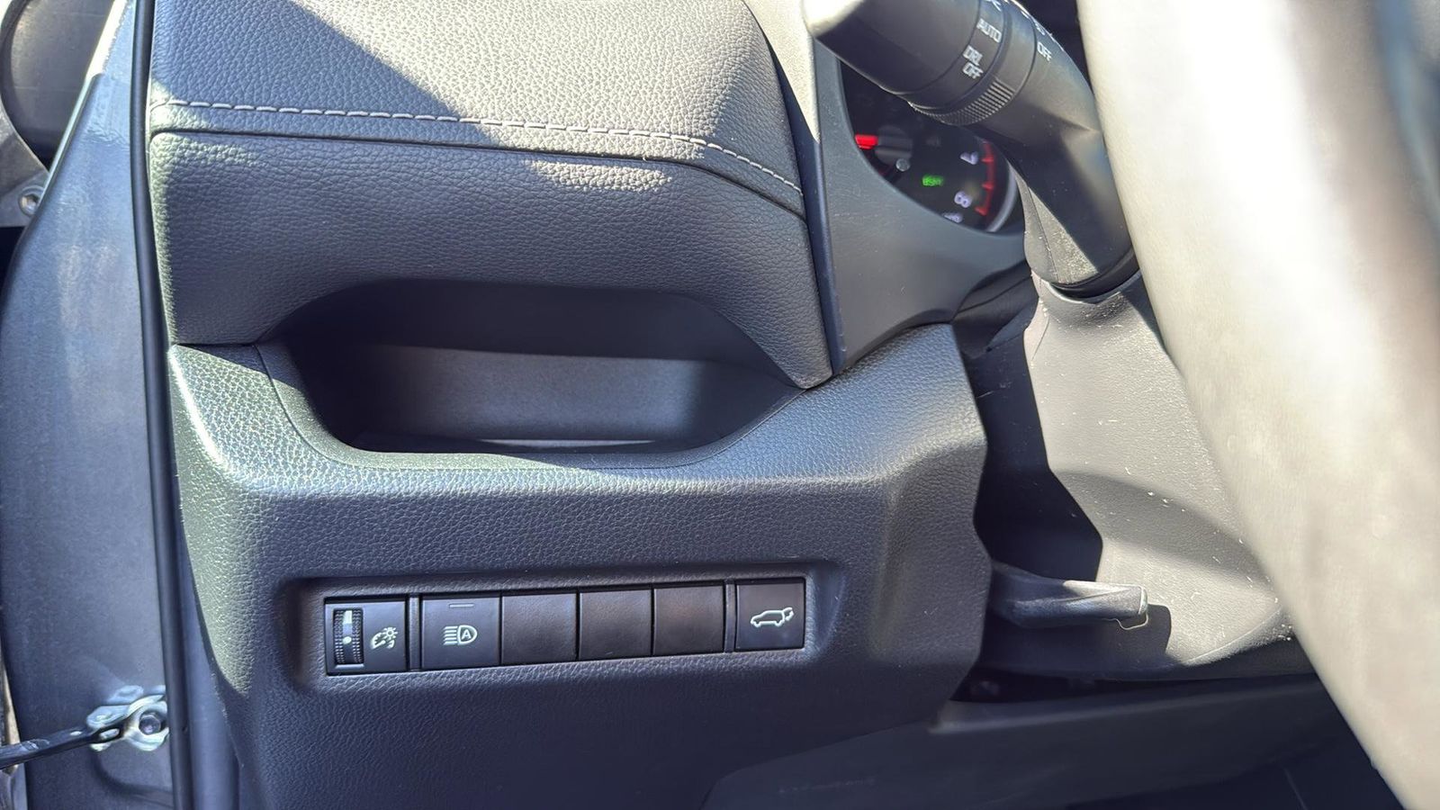 Used Car 2021 Toyota Rav4  Xle Premium For Sale Under $30,000 In Austin, Texas