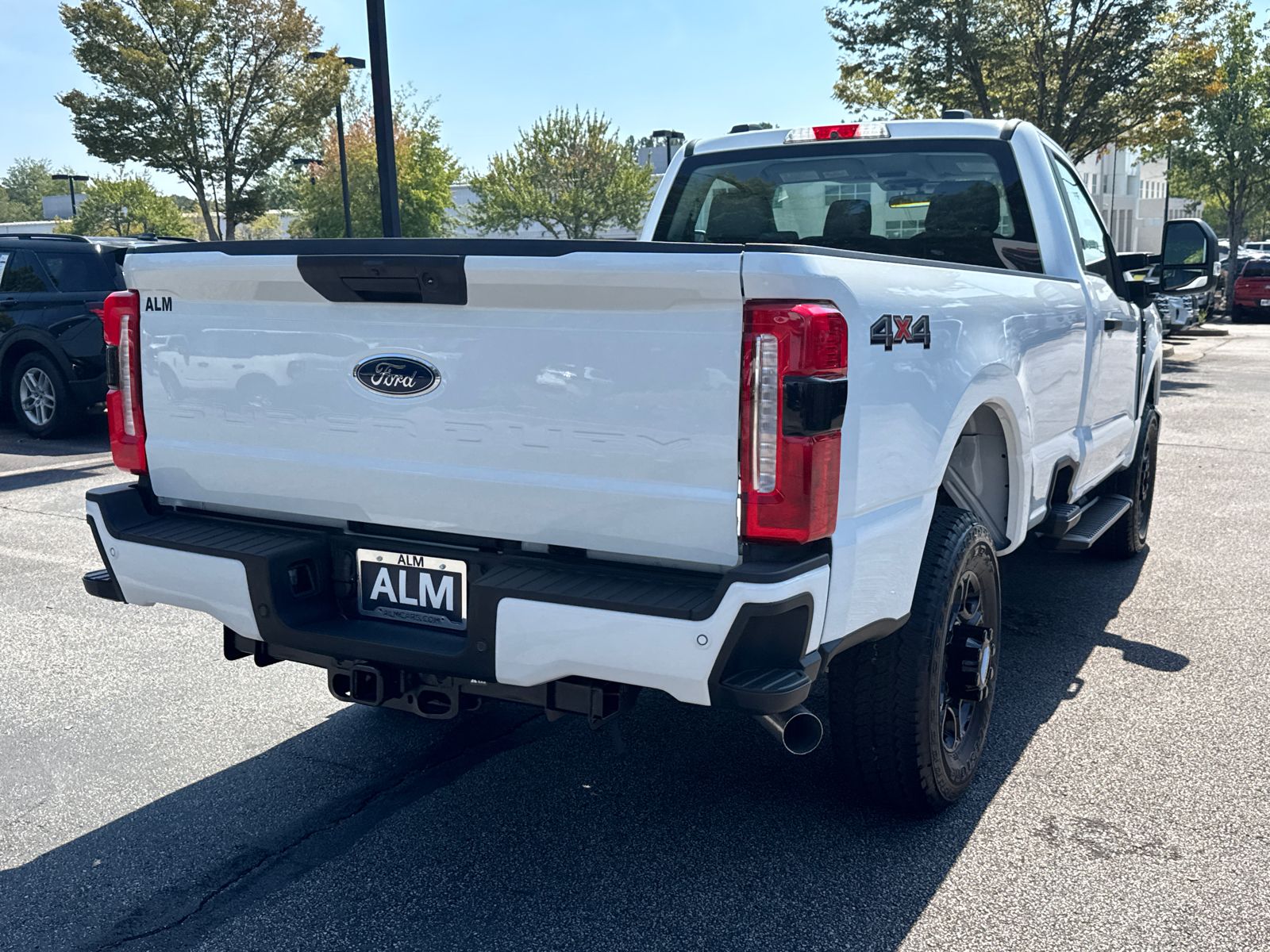 2025 Ford F-350 photo 4
