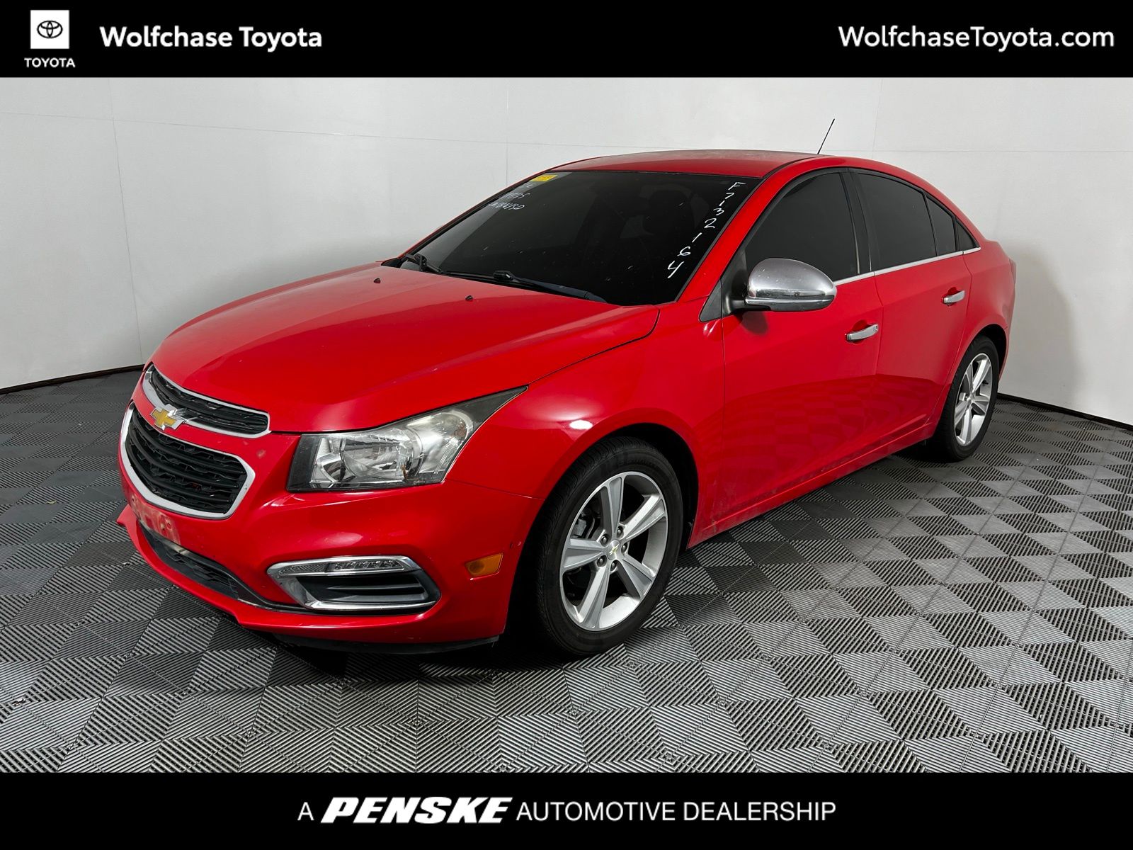 Thumbnail: 2015 Chevrolet Cruze - 1