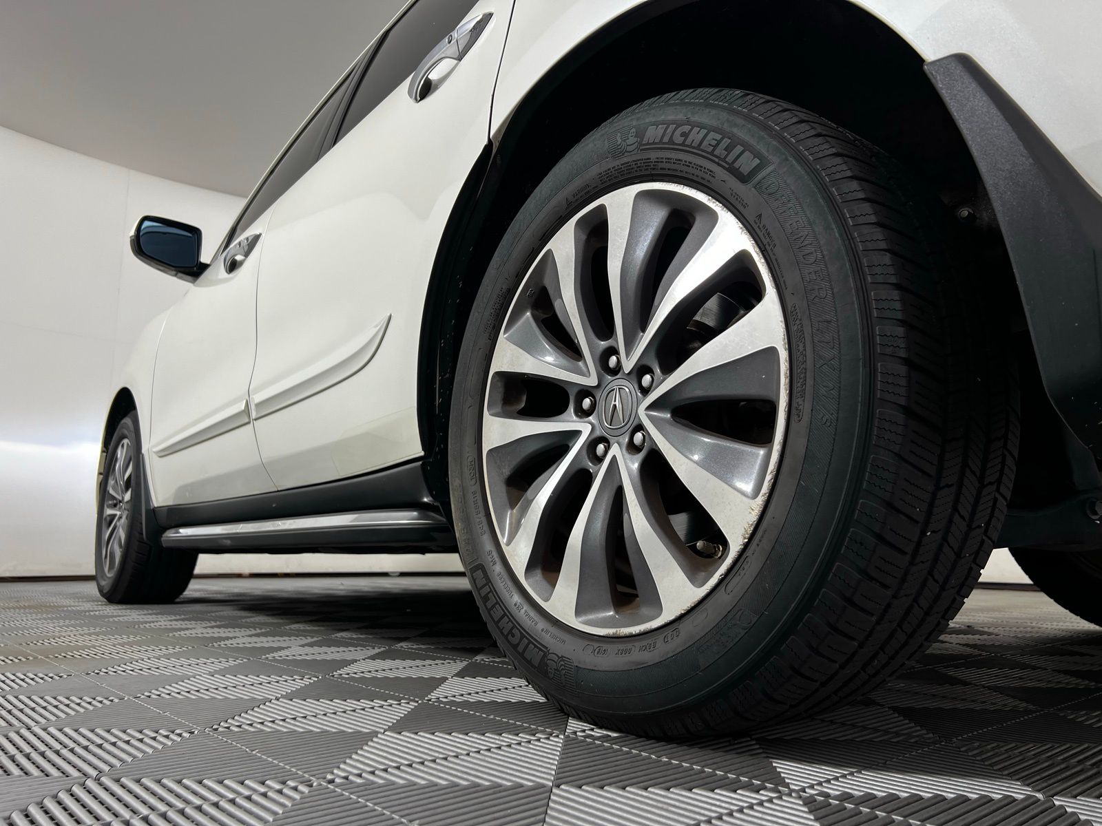 2015 Acura MDX Technology 9