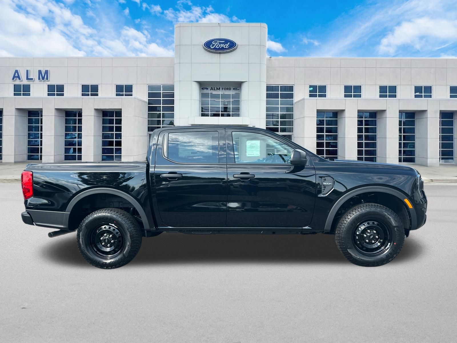 New 2026 Shadow Black Ford XL image 5