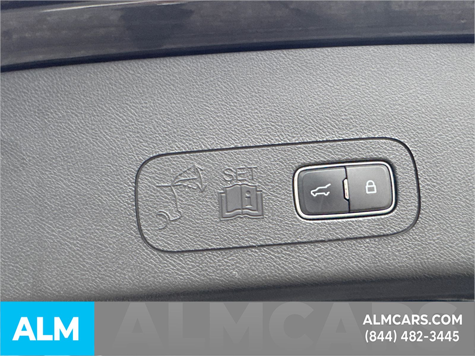 Used 2023 Black Metallic Lincoln Reserve image 23