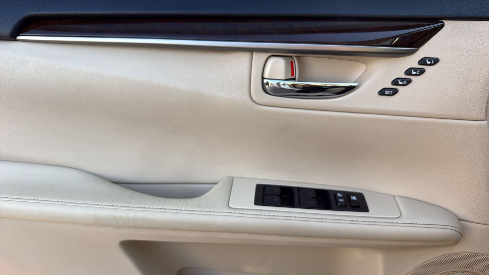 Used Car 2015 Lexus Es  350 For Sale Under $20,000 In Austin, Texas