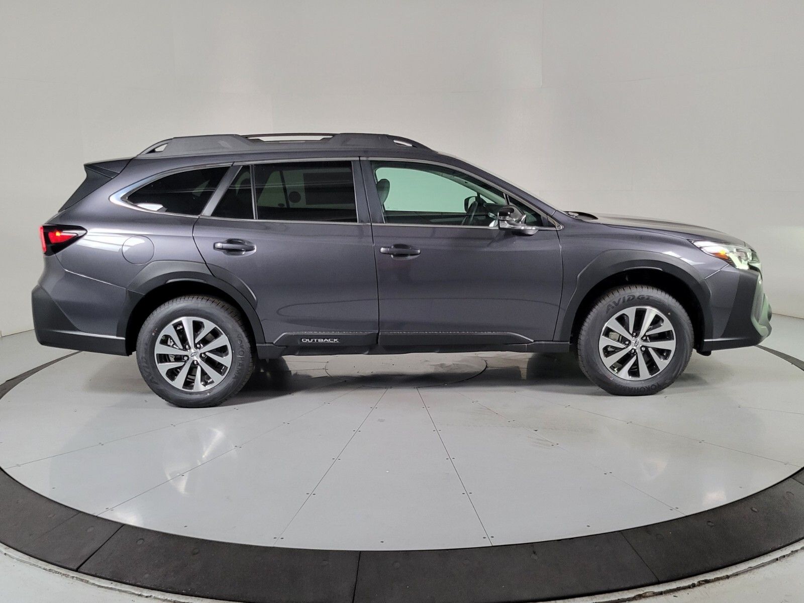 2025 Subaru Outback Premium 3