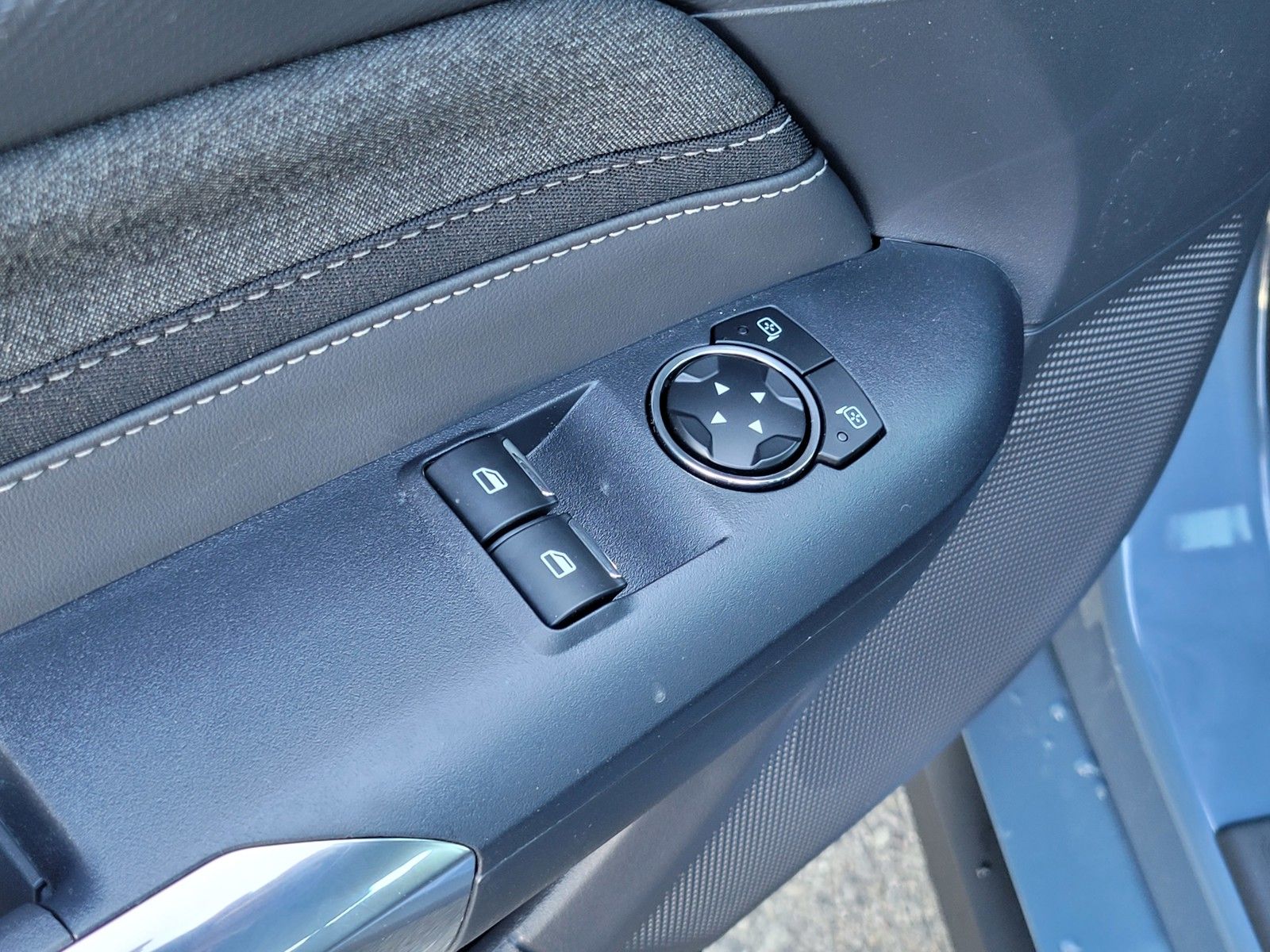 New 2026 Blue Ford GT image 9