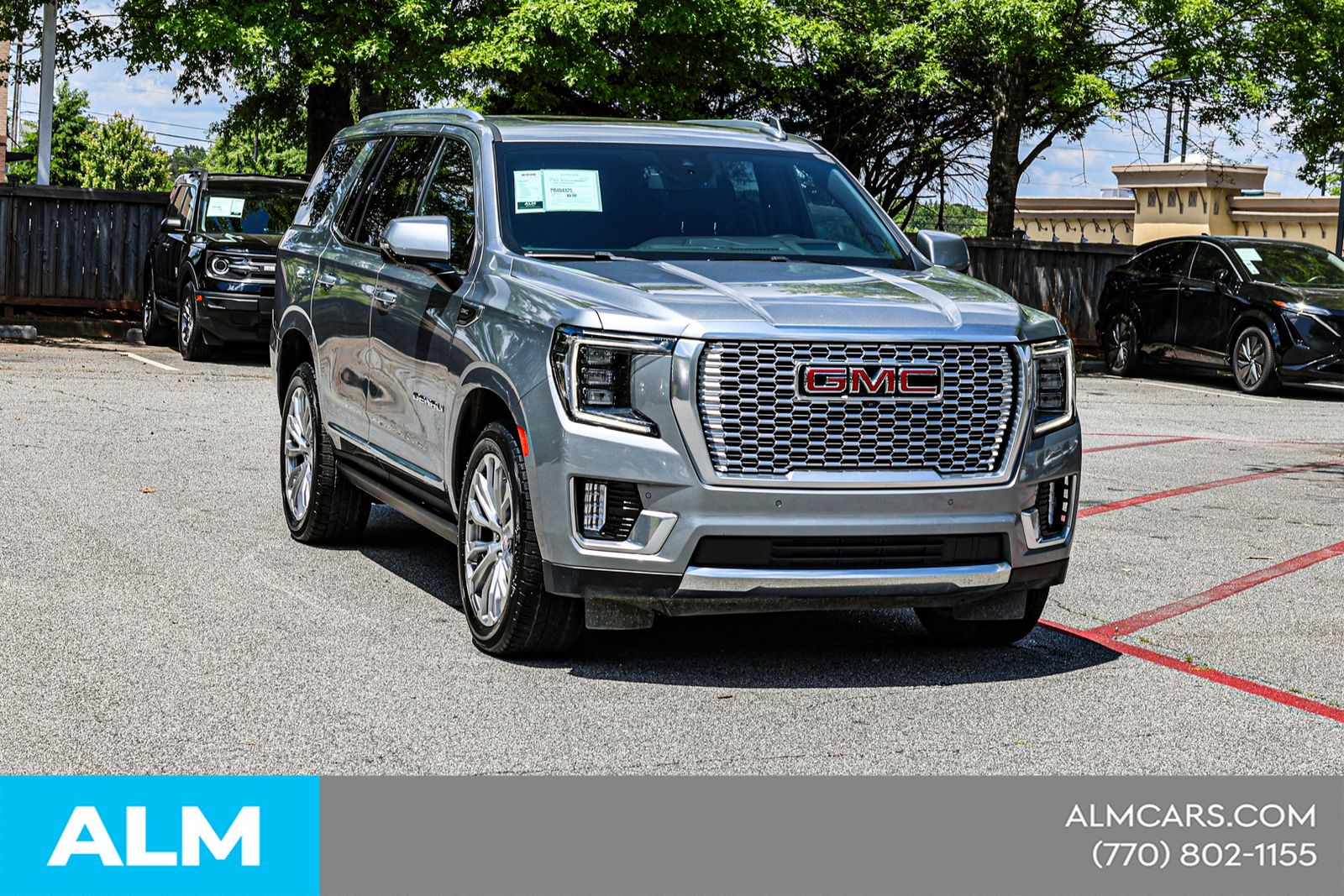 Used 2023 Silver GMC Denali image 6