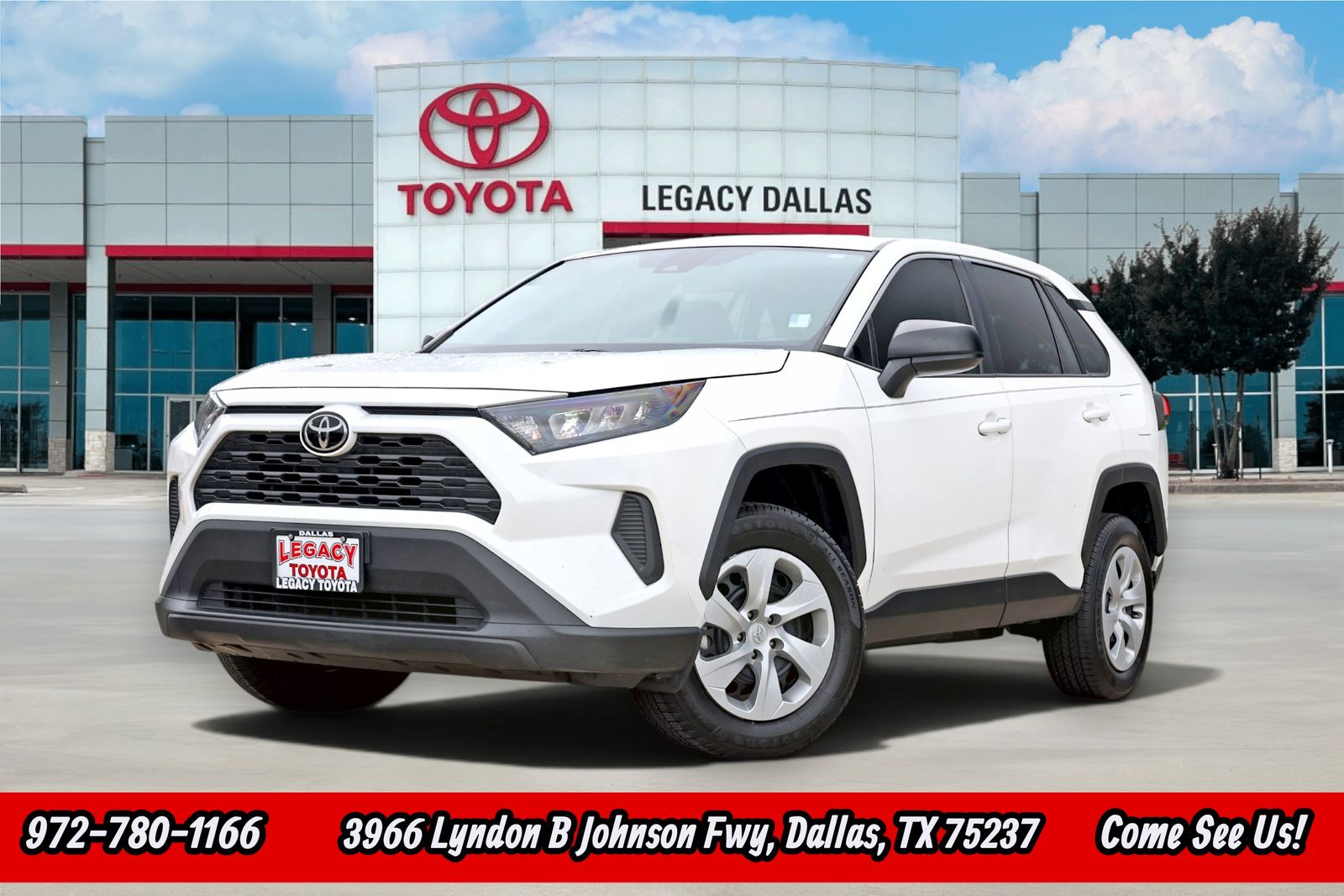 White 2022 Toyota RAV4 LE FWD SUV / Crossover Front-Wheel Drive 8-Speed Automatic