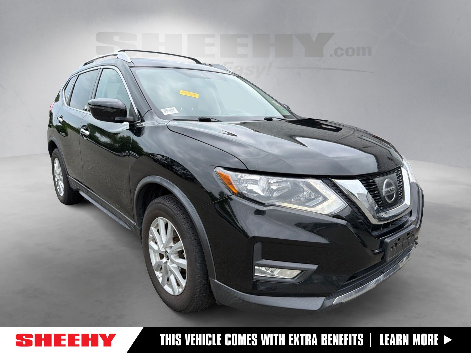 2017 Nissan Rogue SV AWD's photo