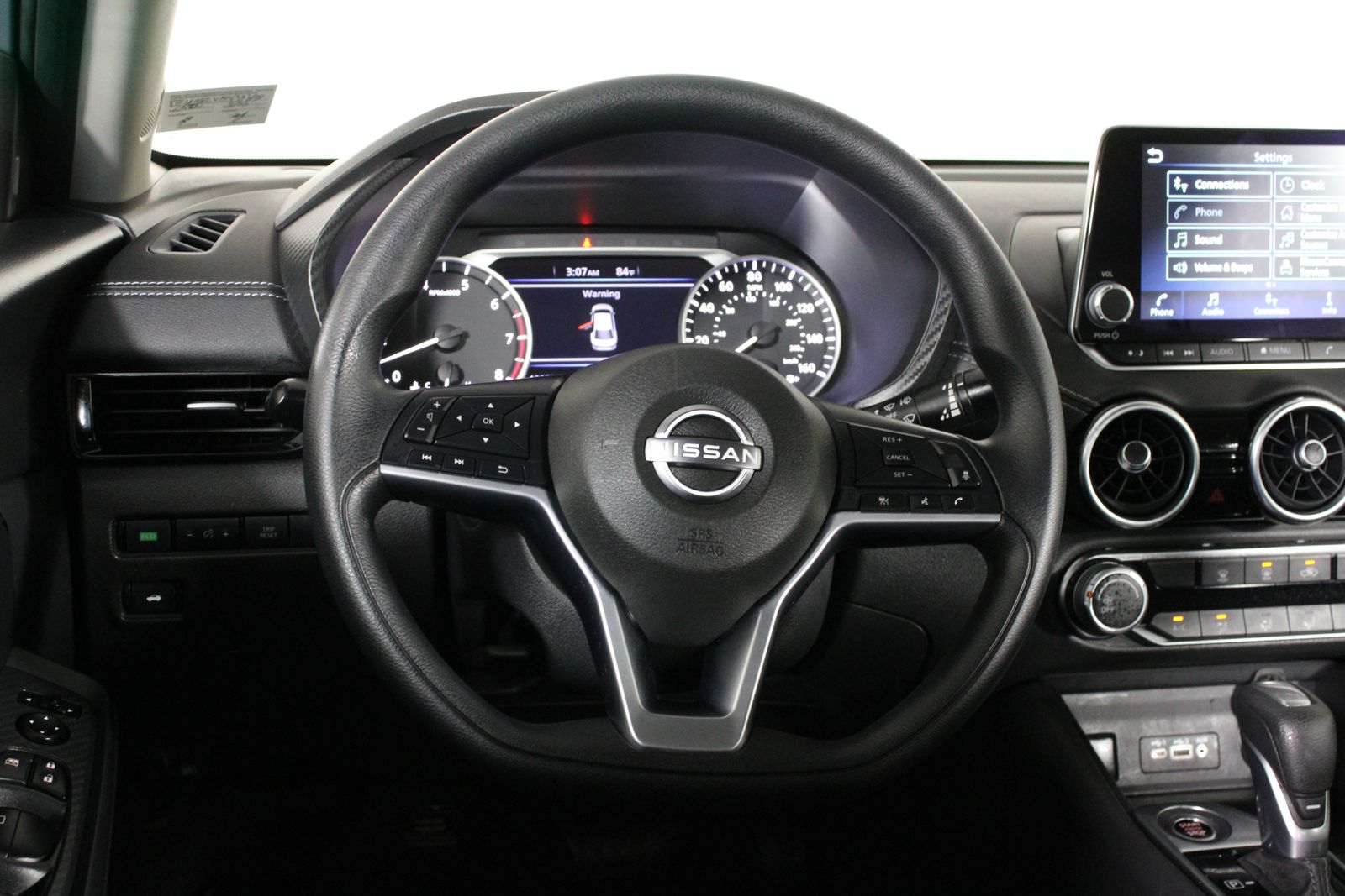 Used 2025 Gray Nissan SV image 3