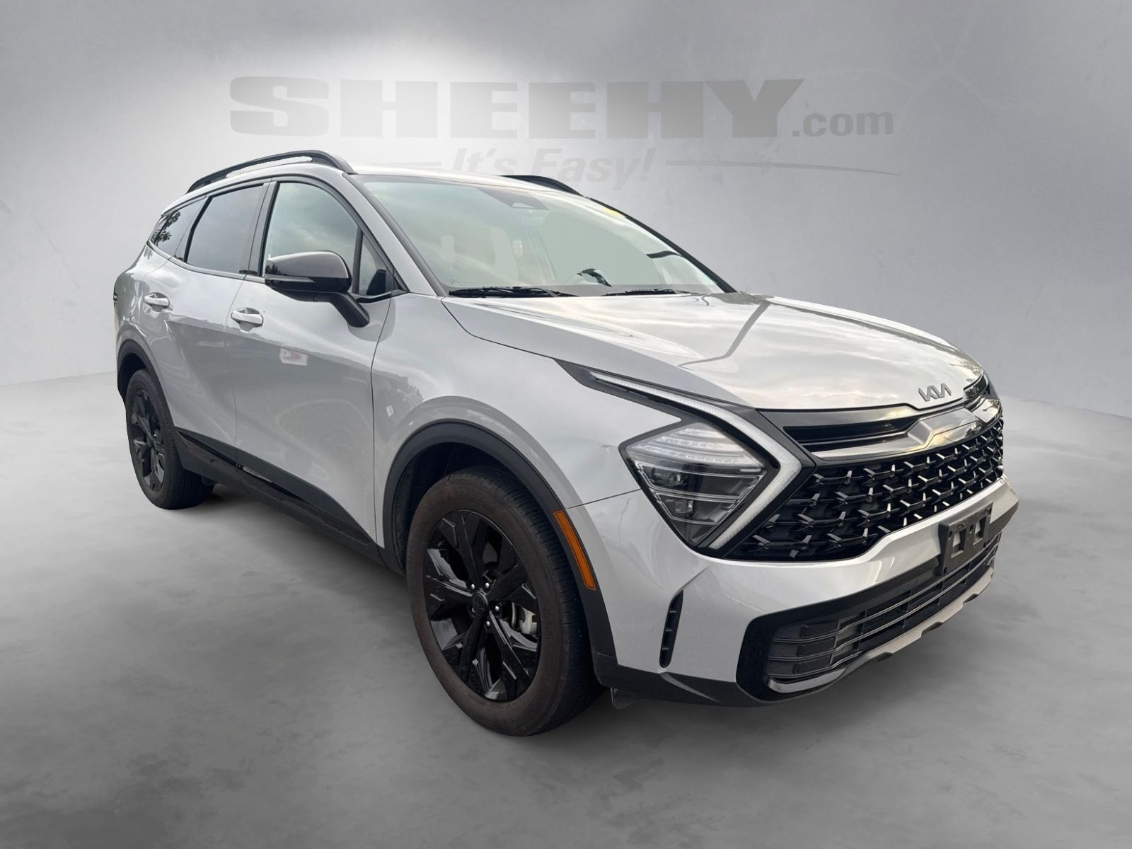Used 2025 Gray Kia X-Line image 2