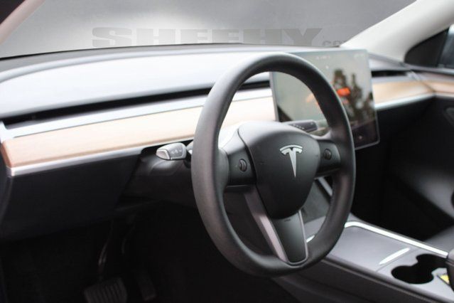 Used 2024 Gray Tesla Long Range image 3