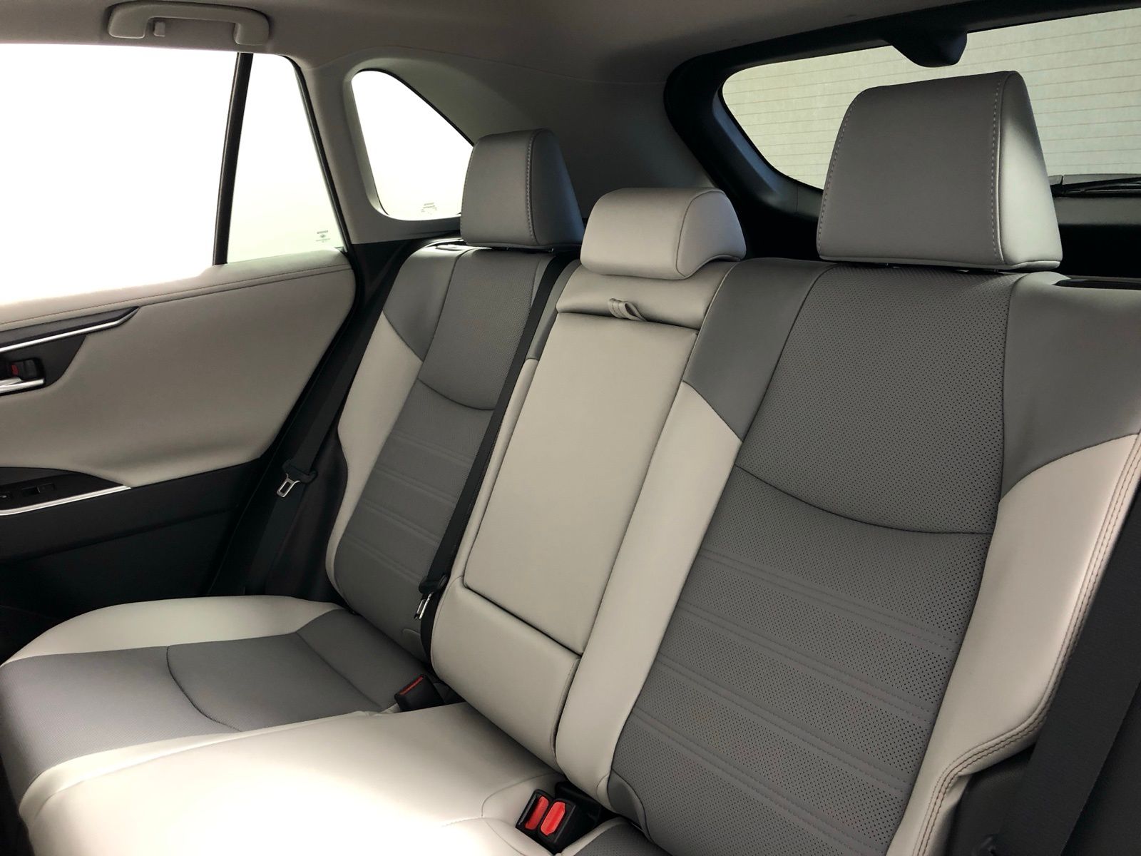 2025 Toyota RAV4 Limited 21