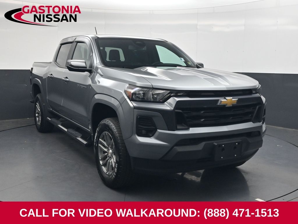Sterling Gray Metallic 2024 Chevrolet Colorado Pickup Truck 4X2 8-Speed Automatic