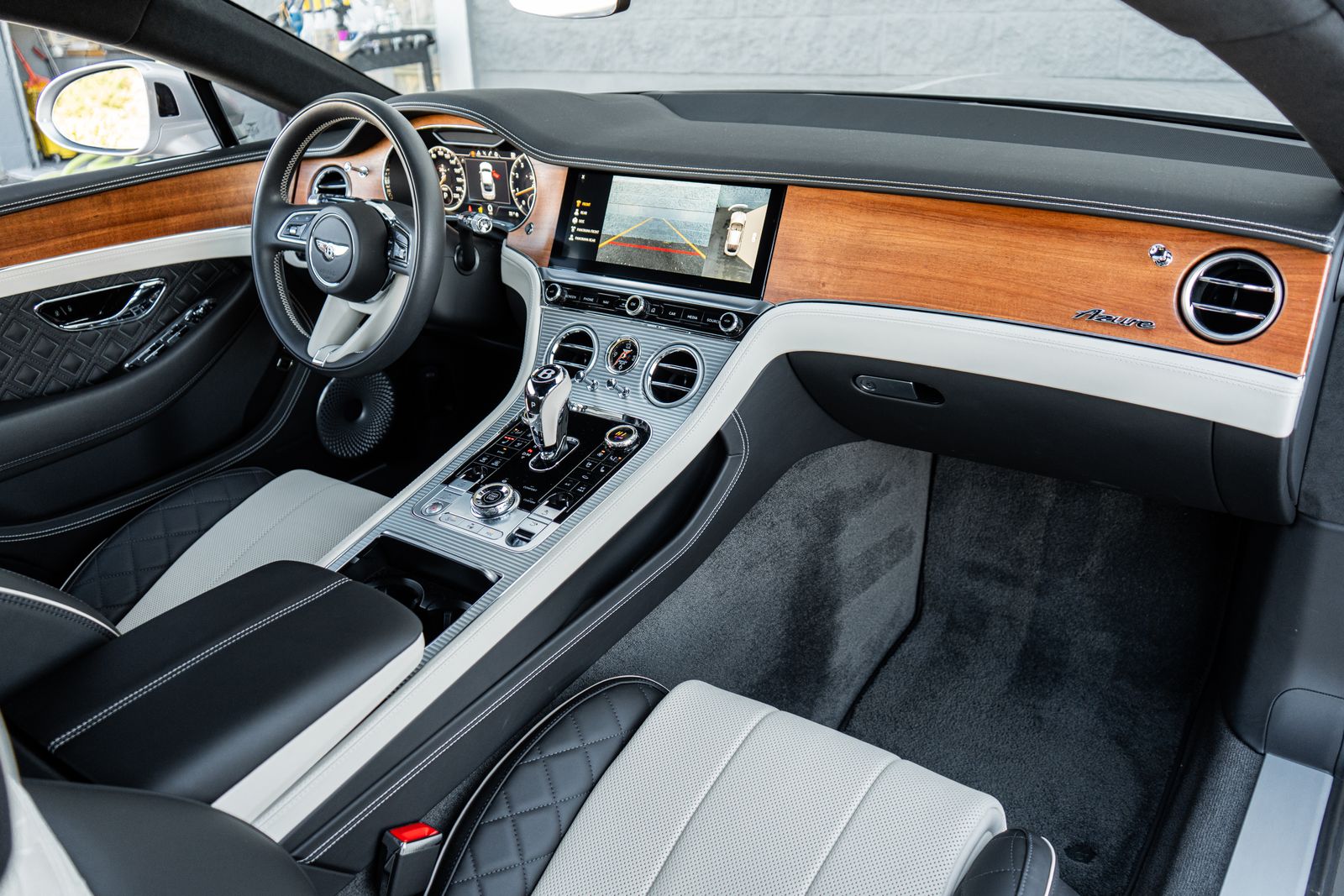 2023 Bentley Continental GT Azure photo 2