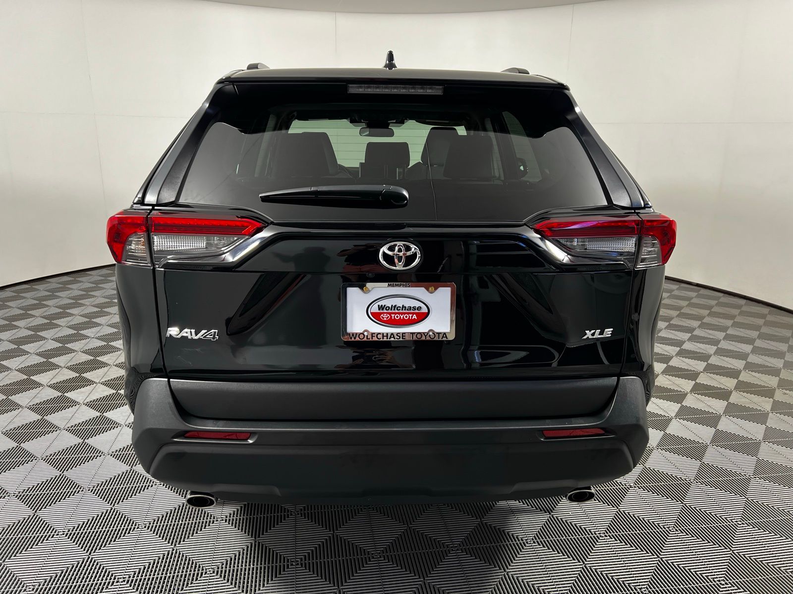 Thumbnail: 2025 Toyota RAV4 - 7