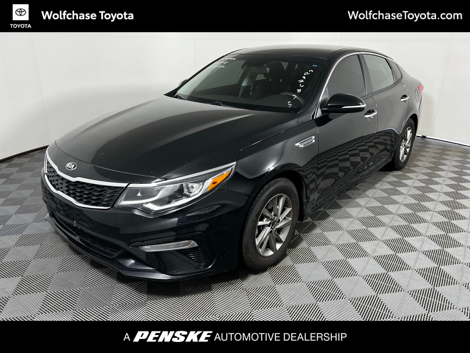 Thumbnail: 2019 Kia Optima - 1