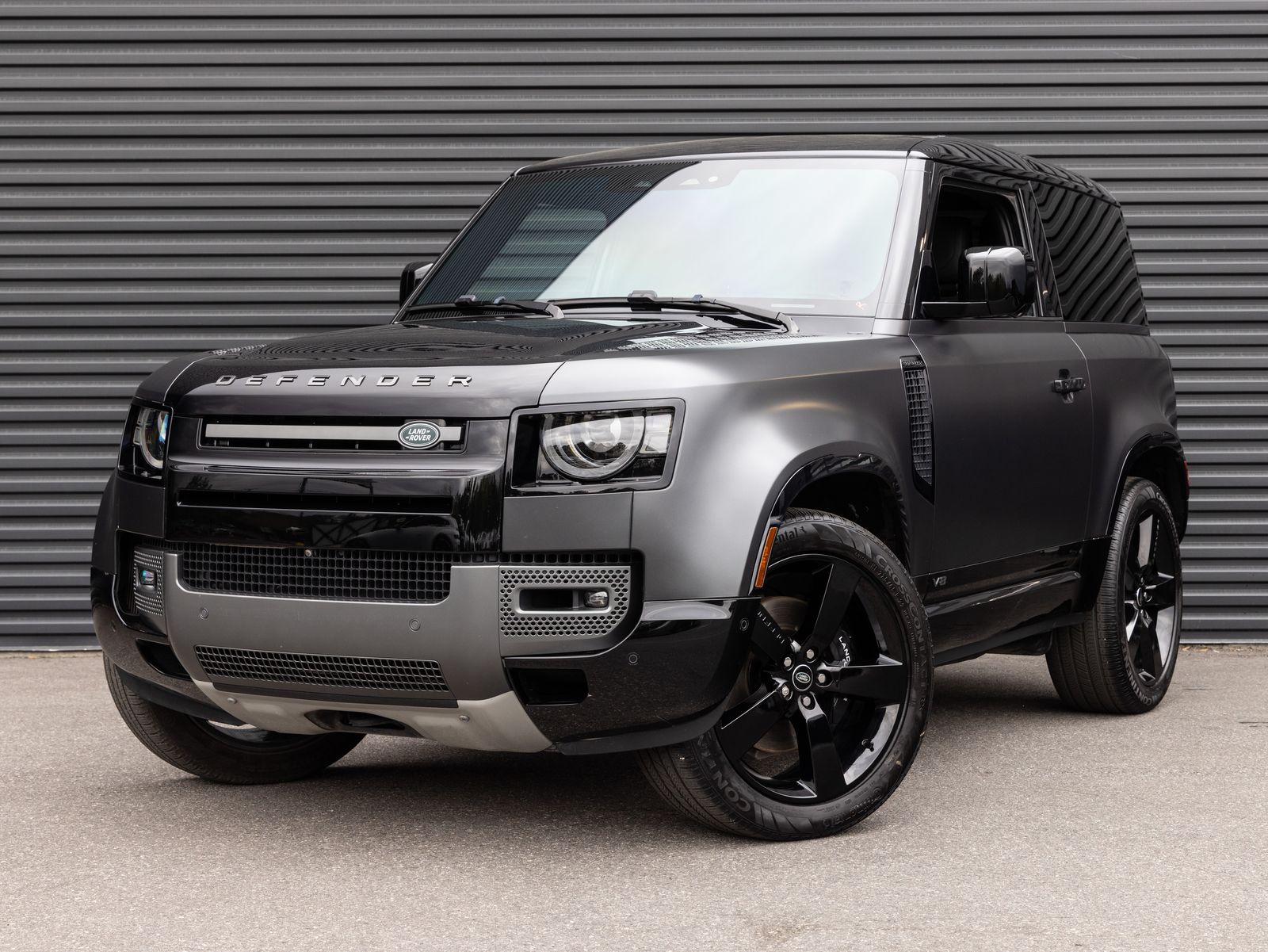 2024 Land Rover Defender 90 V8 Carpathian Edition AWD