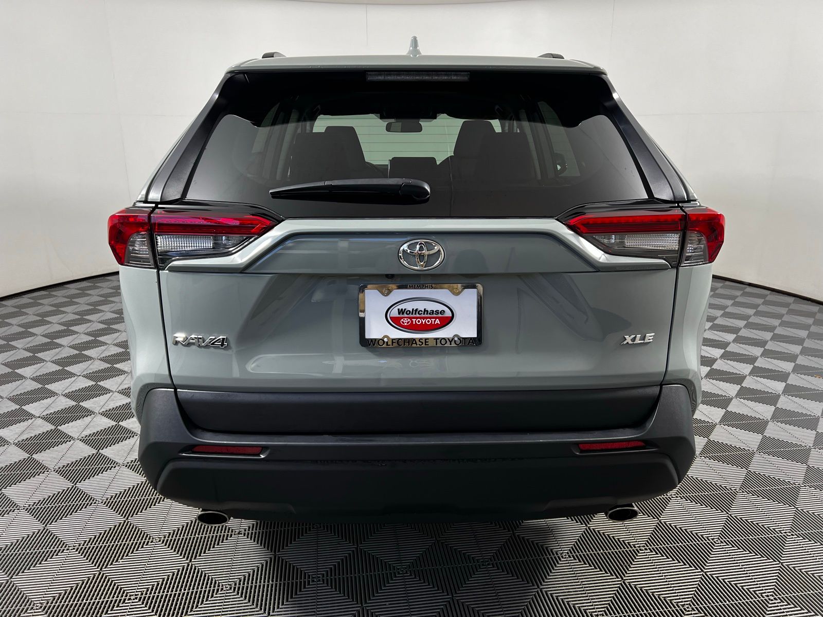 2023 Toyota RAV4 XLE 6