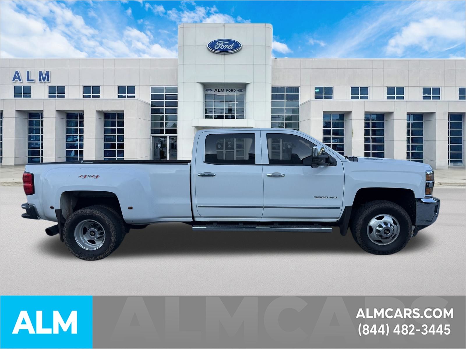 Used 2015 White Chevrolet LTZ image 6