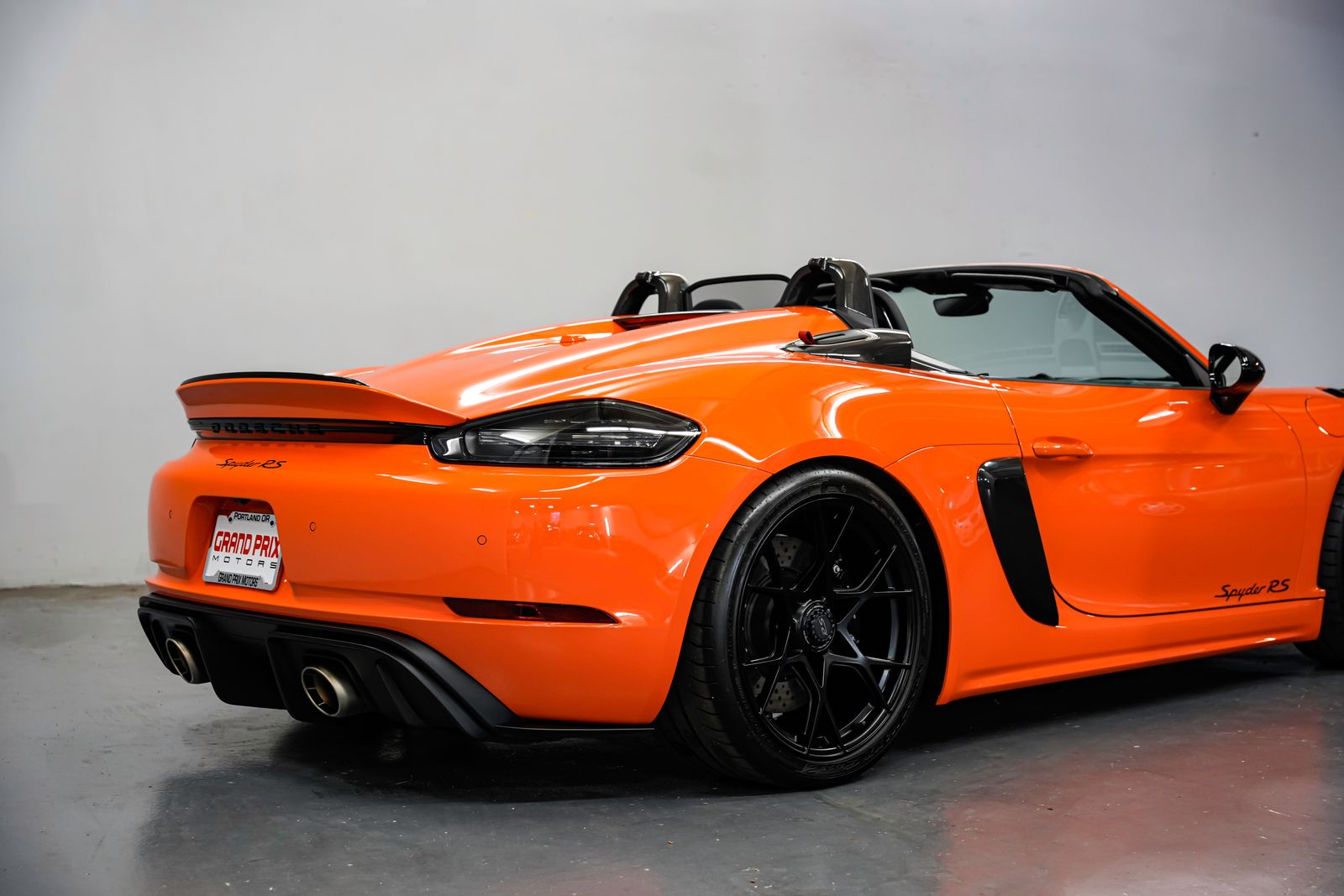 2024 Porsche 718 Spyder RS — photo 31