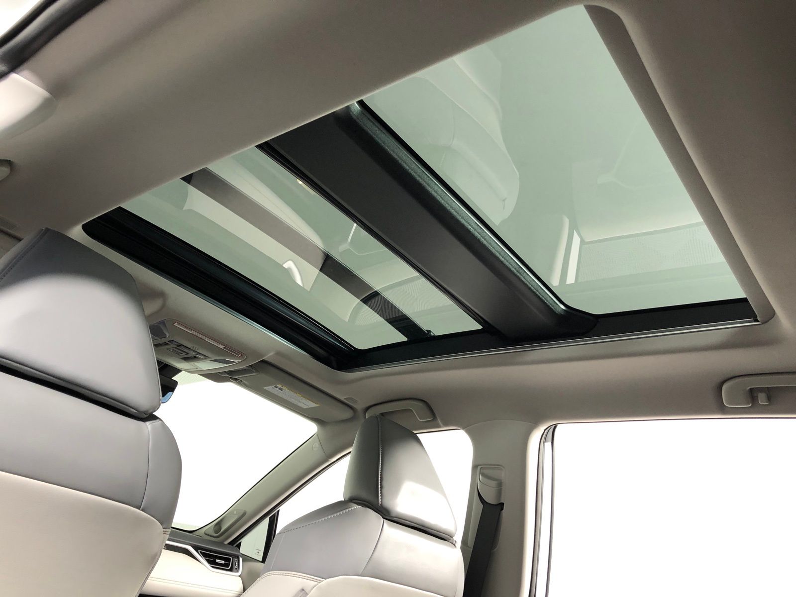 Thumbnail: 2025 Toyota RAV4 - 22