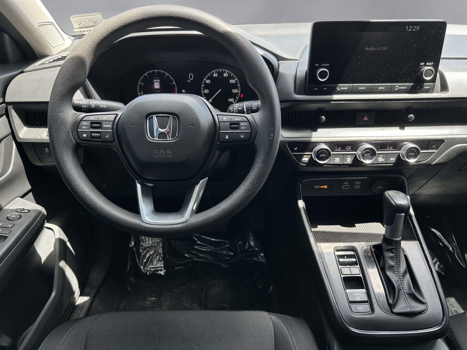 Used 2025  Honda EX image 3