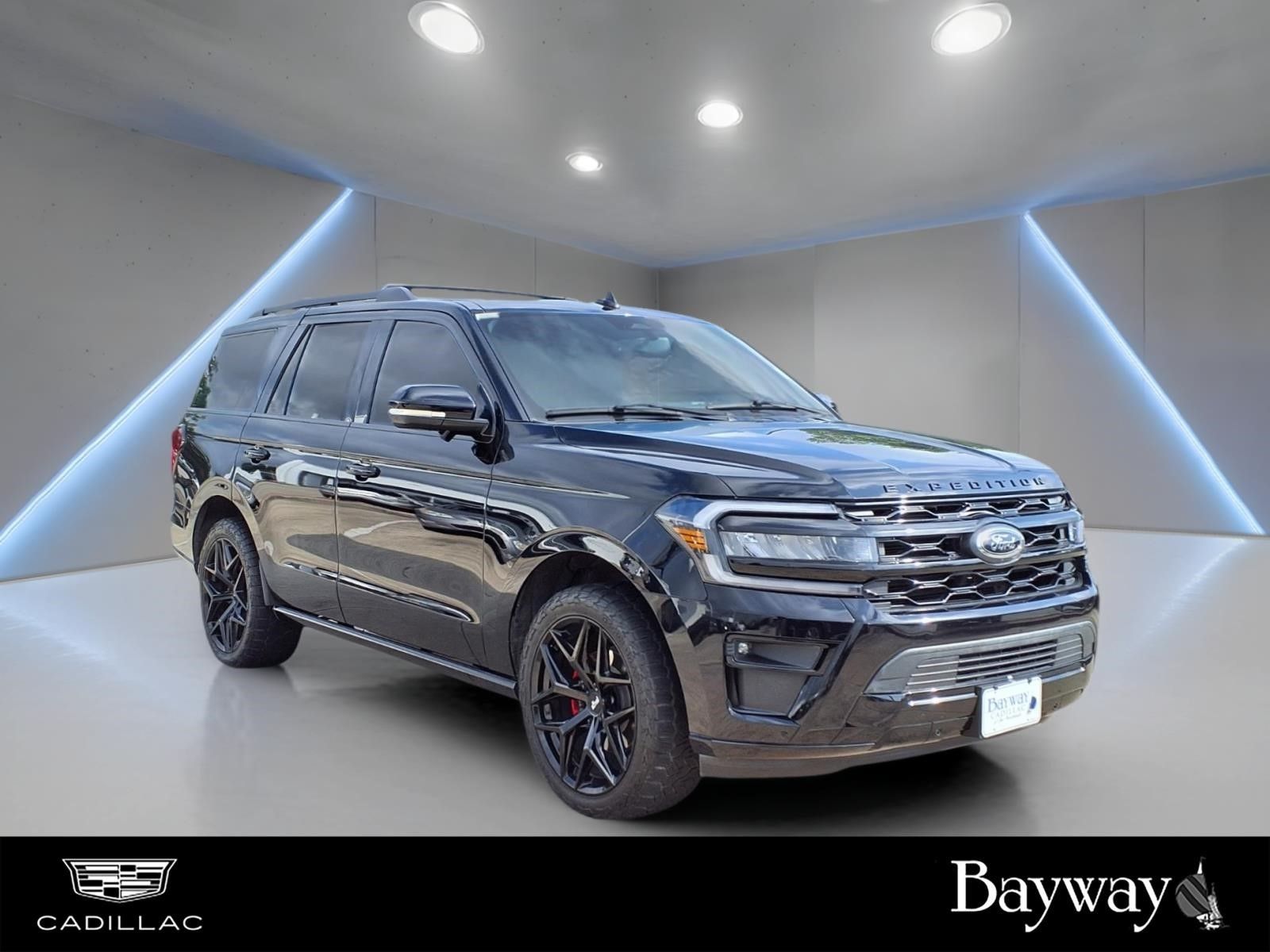 2023 Ford Expedition Limited Black at DeMontrond Mazda