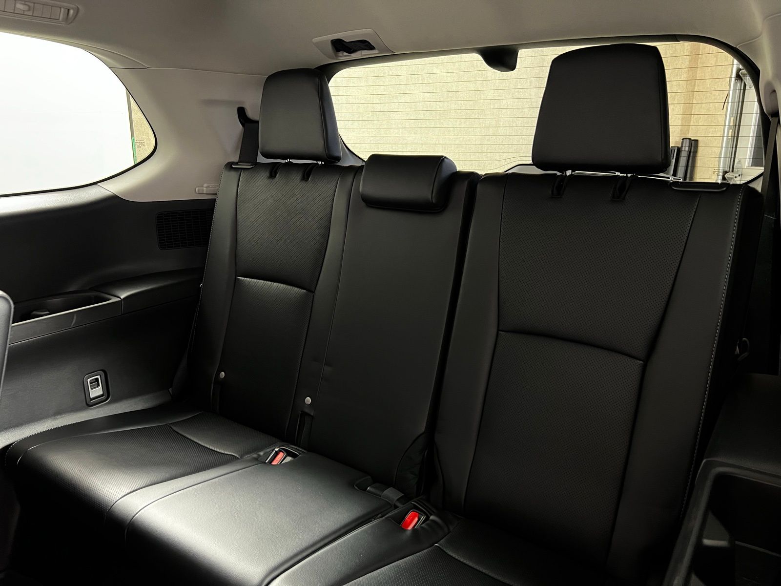 2024 Toyota Grand Highlander Platinum 26