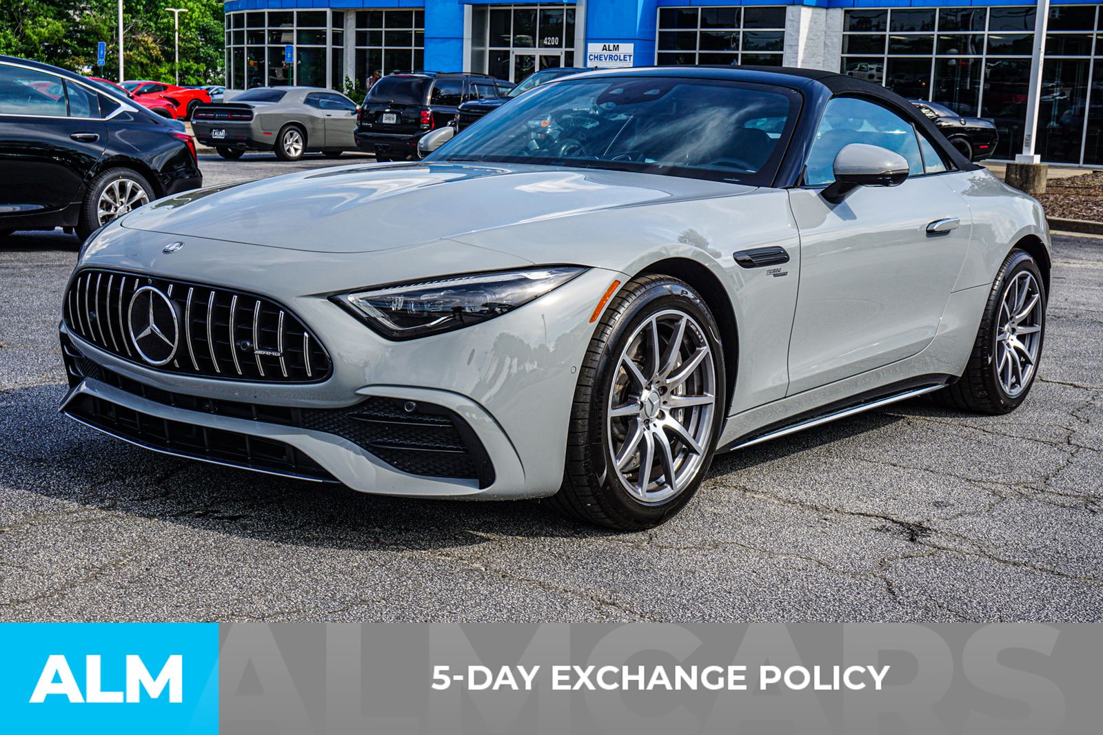 Used 2023  Mercedes-Benz SL 43 AMG® image 5