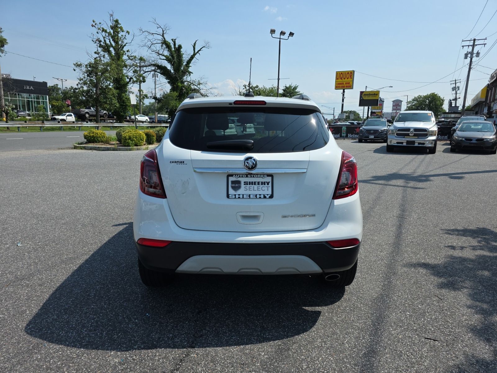 Used 2019 White Buick Preferred image 7
