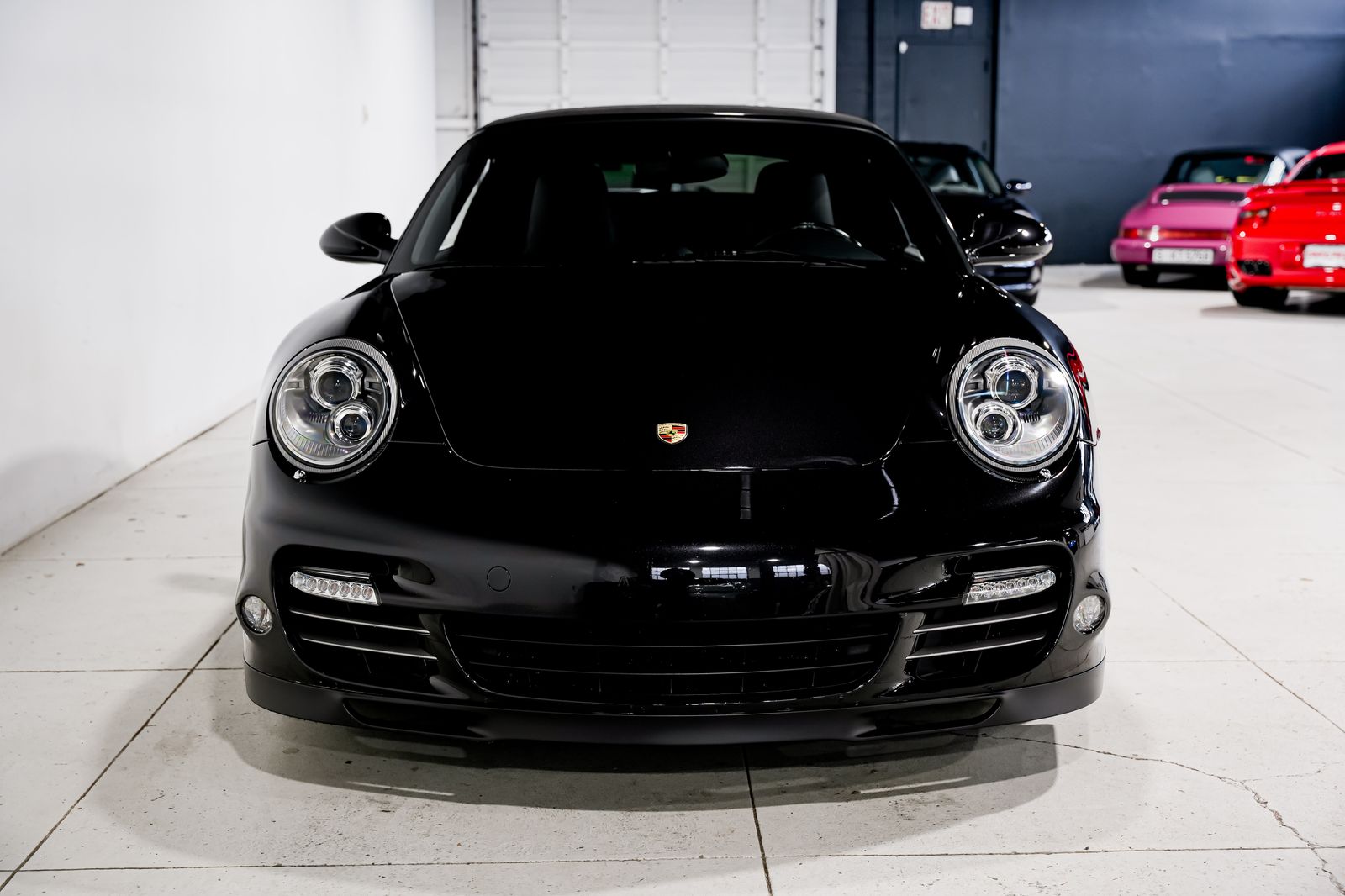 2011 Porsche 911 Turbo S — photo 5