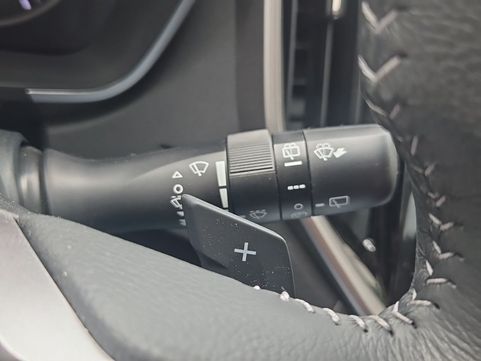 Used 2023 Gray Subaru Premium image 28