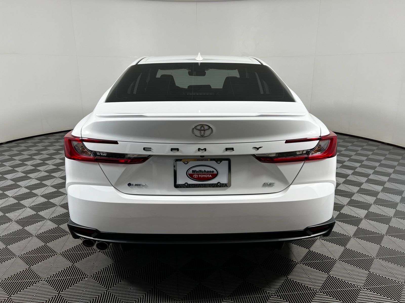 Thumbnail: 2025 Toyota Camry - 6