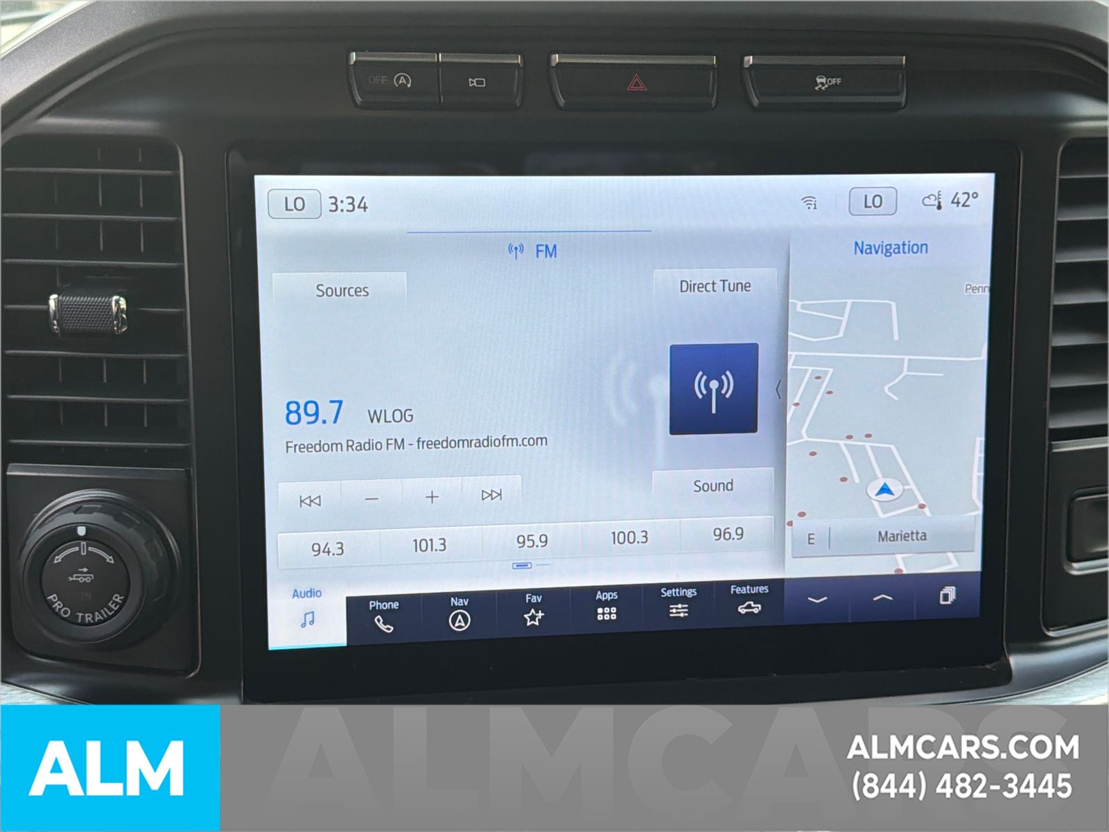 Used 2023 White Ford Lariat image 32