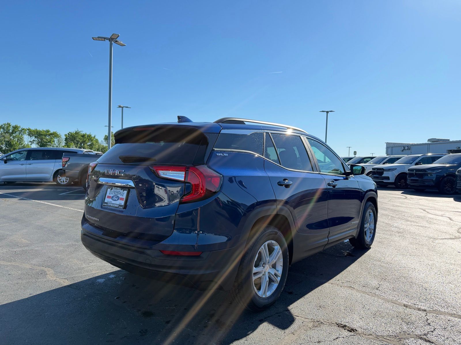 2022 GMC Terrain image 6