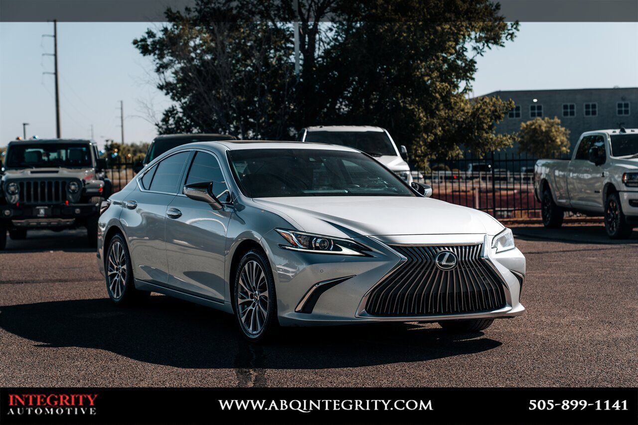 Silver 2019 Lexus ES 350 FWD Sedan Front-Wheel Drive 8-Speed Automatic