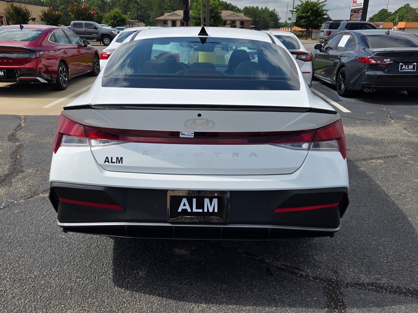 New 2026 White HYUNDAI SEL Sport image 10