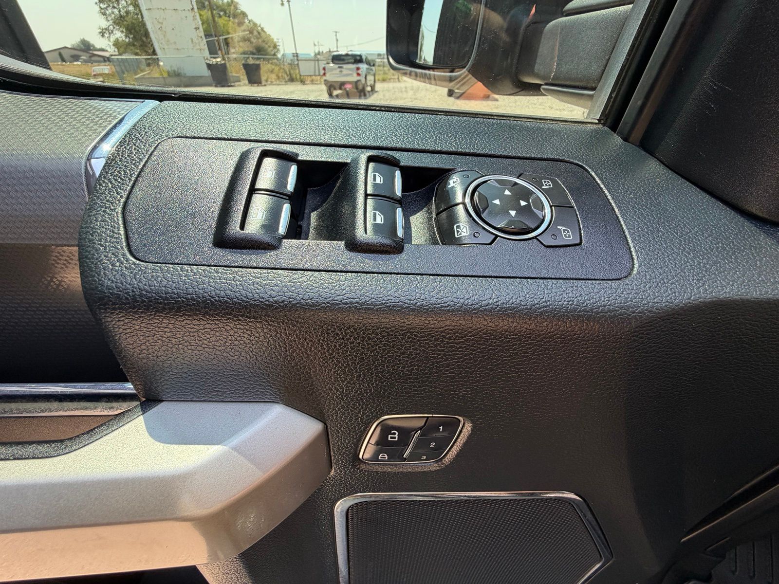 Used 2015 Ford F-150 Truck