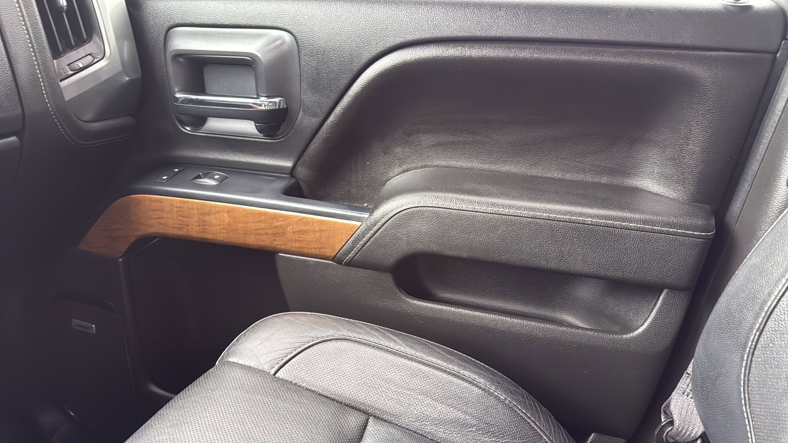 Used Car 2016 Chevrolet Silverado 1500  Ltz For Sale Under $25,000 In Austin, Texas