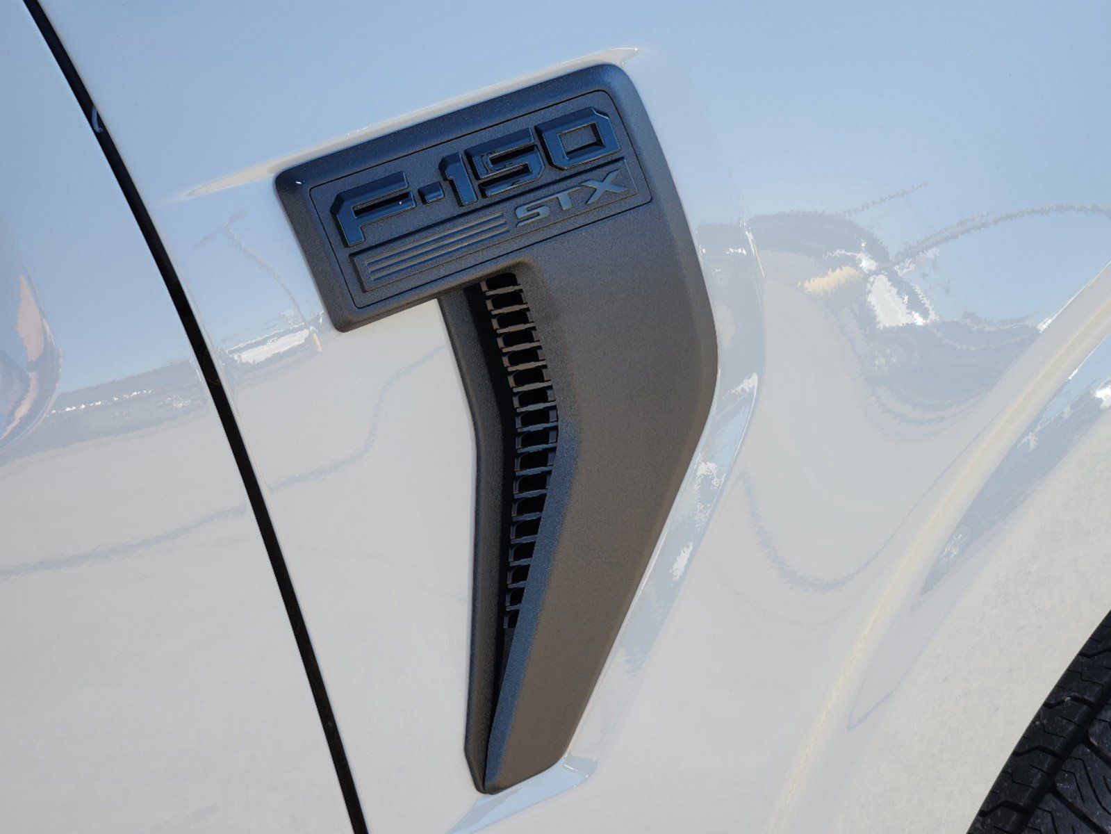 2024 Ford F-150 STX 9