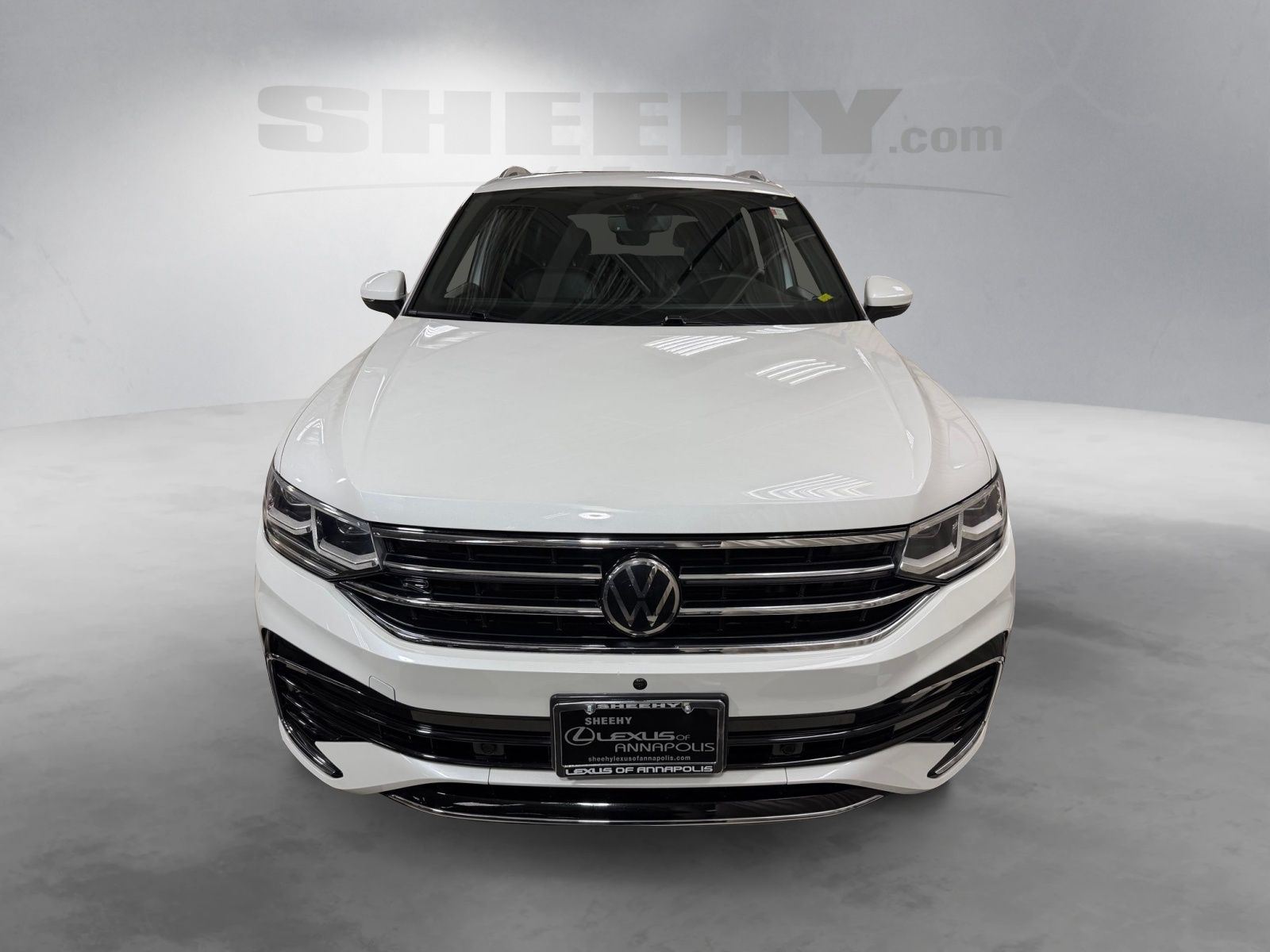 Used 2022  Volkswagen 2.0T SEL R-Line image 17