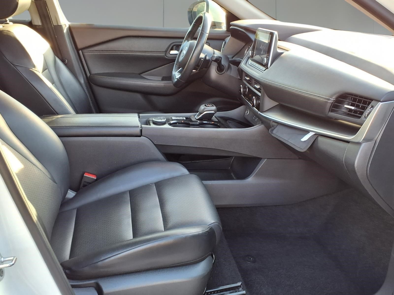 2023 Nissan Rogue SV White at Don McGill Toyota