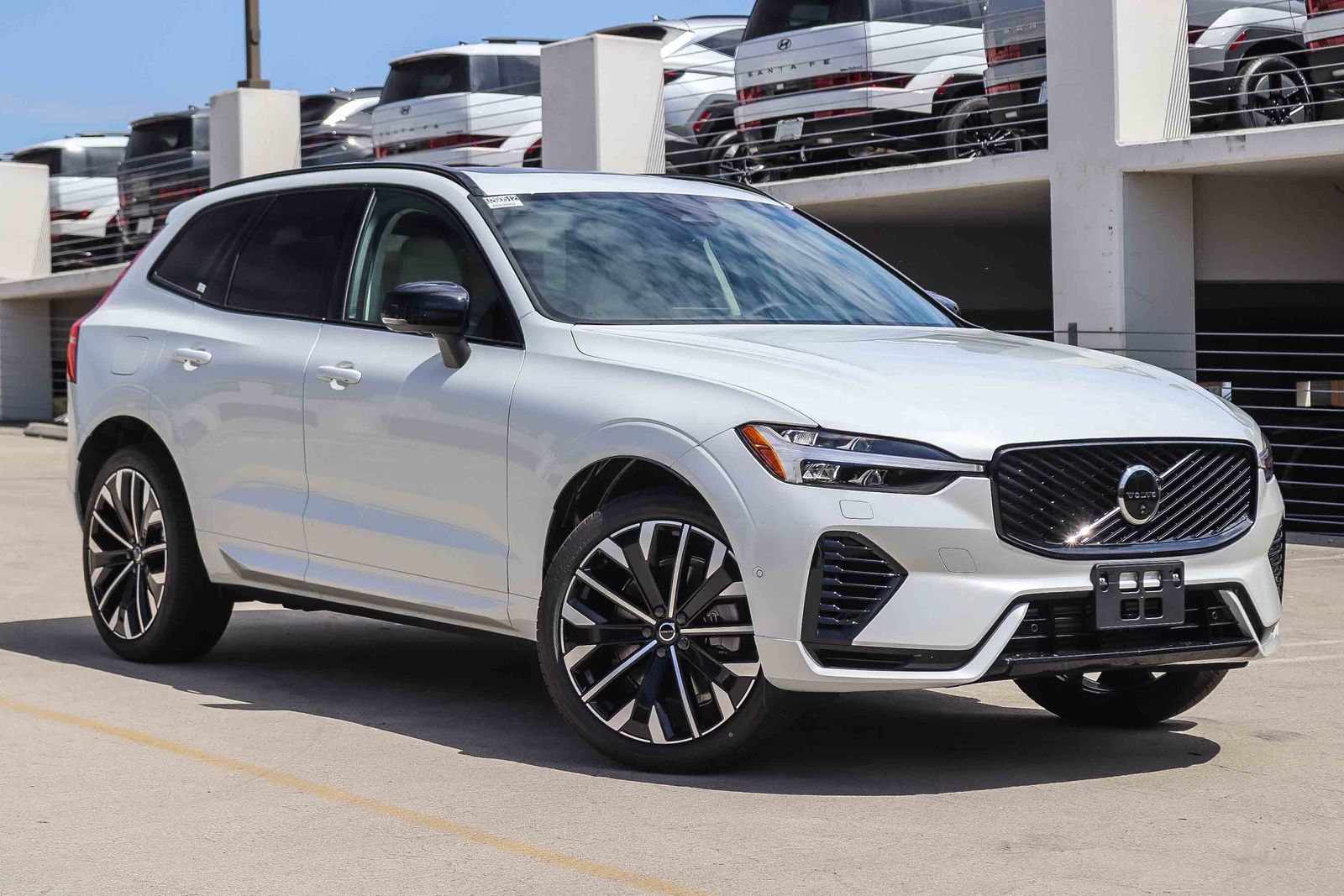 2026 Volvo XC60 Plug-In Hybrid T8 Ultra